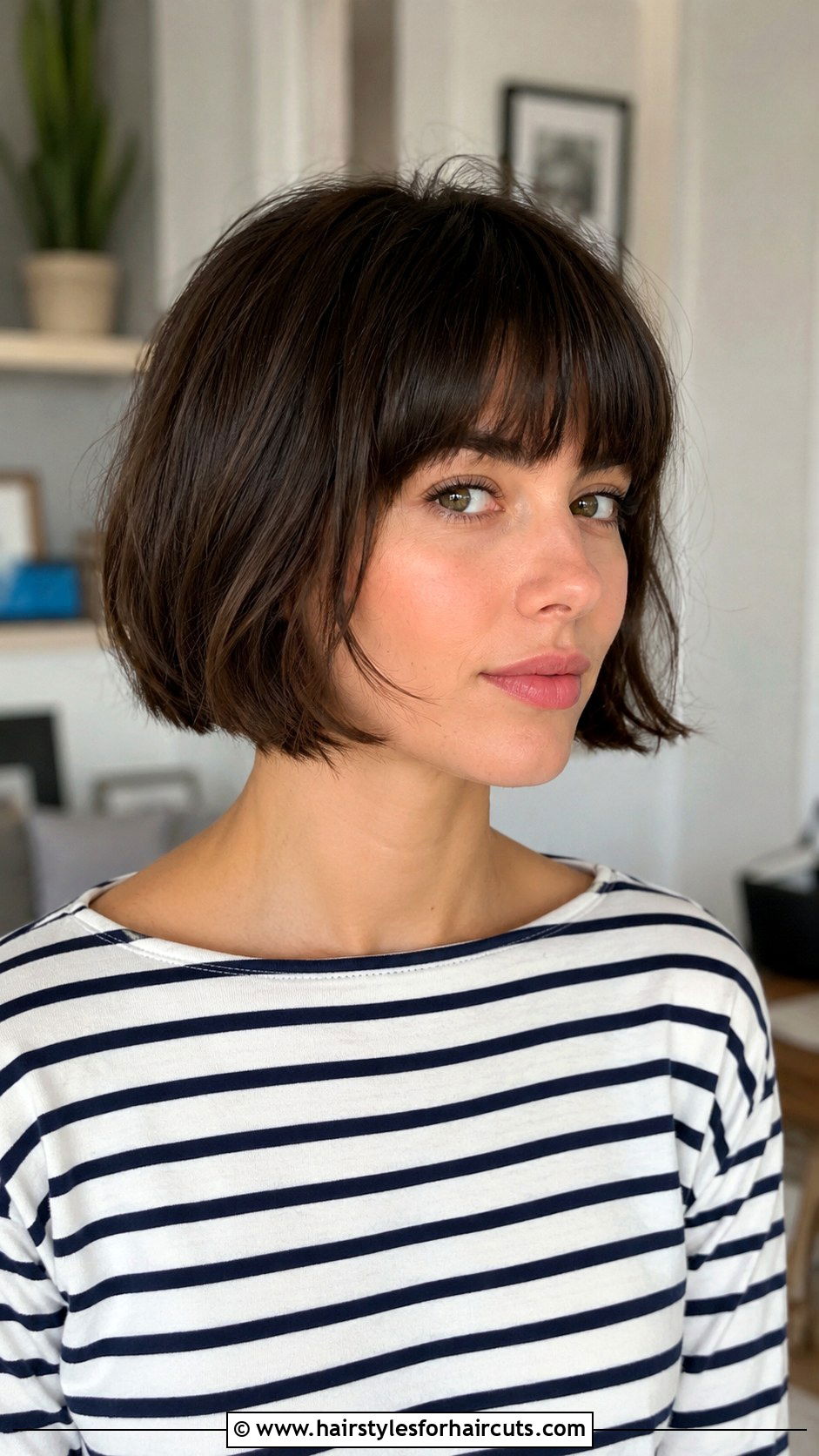 French Bob Blowout - 25 blow out haircuts - 25 blow out haircuts