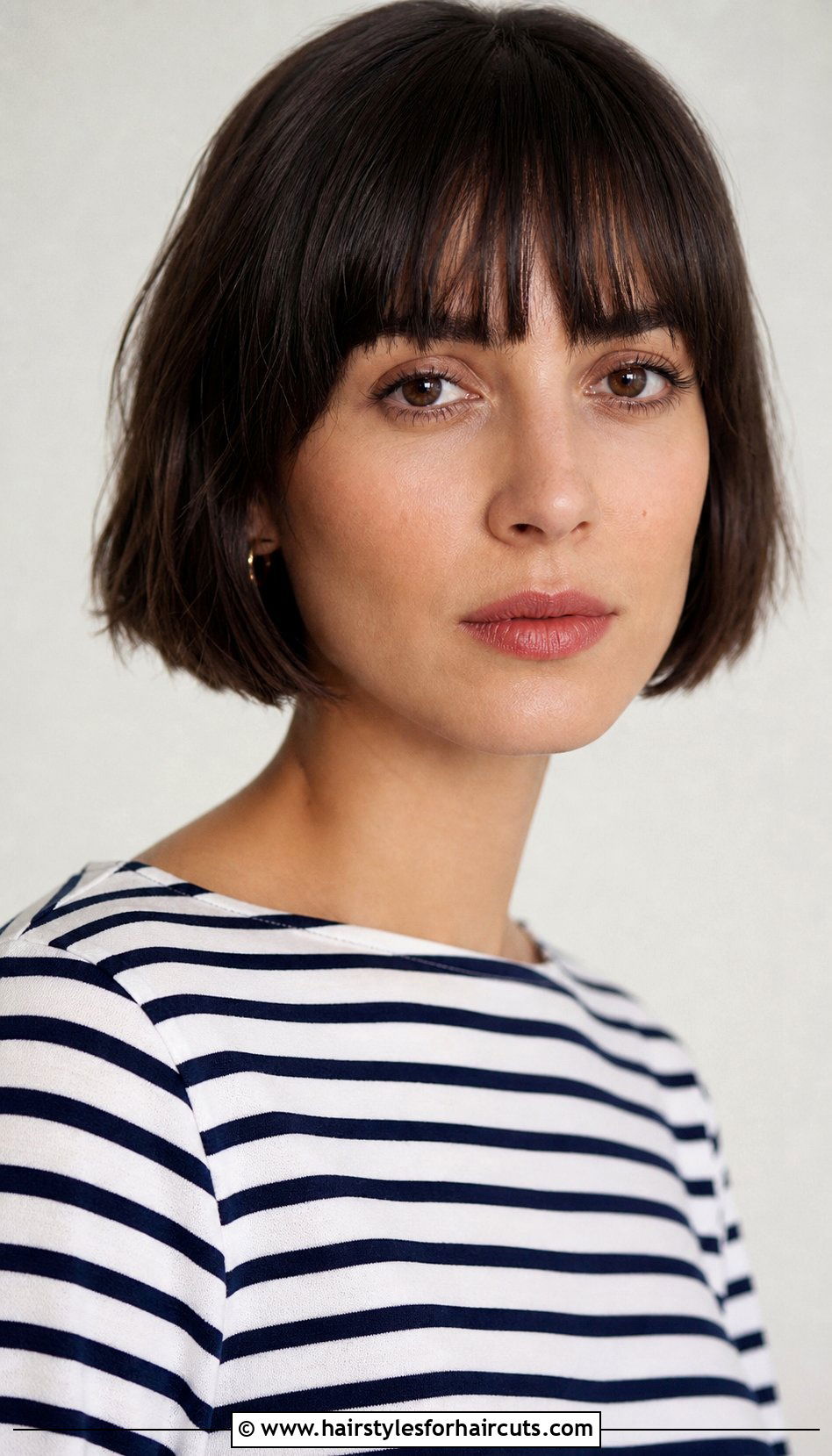 French Bob Haircut - 25 haircuts to thicken hair - 25 haircuts to thicken hair