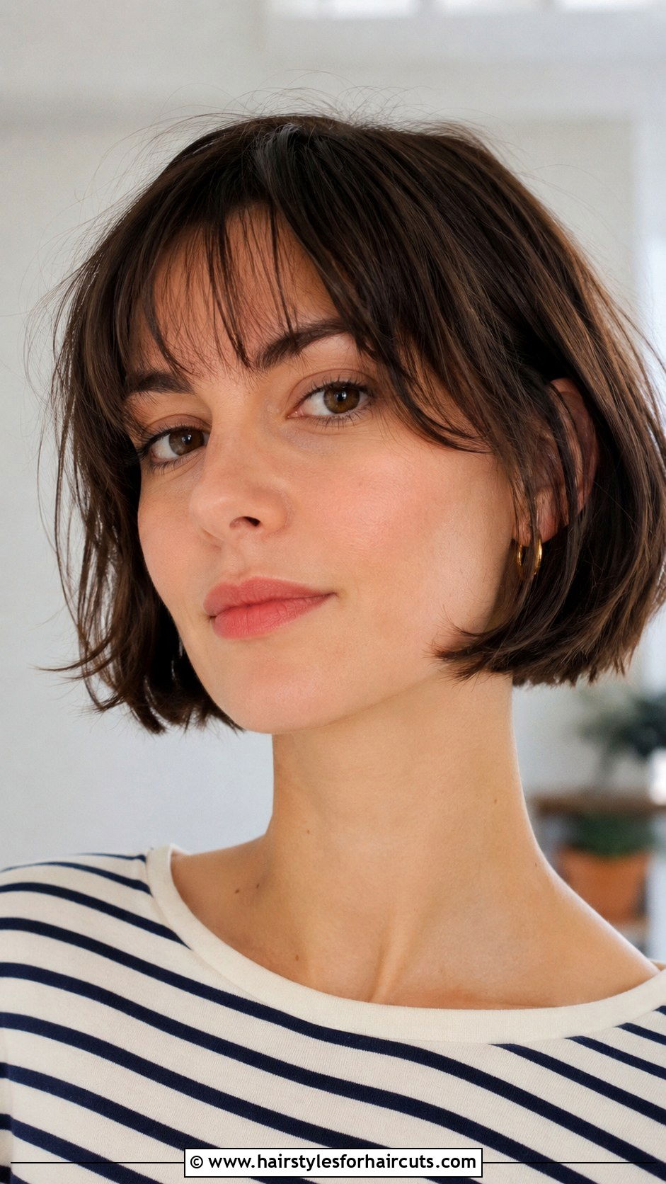 French Bob Haircut - 25 cute haircuts for women over 50 - 25 cute haircuts for women over 50
