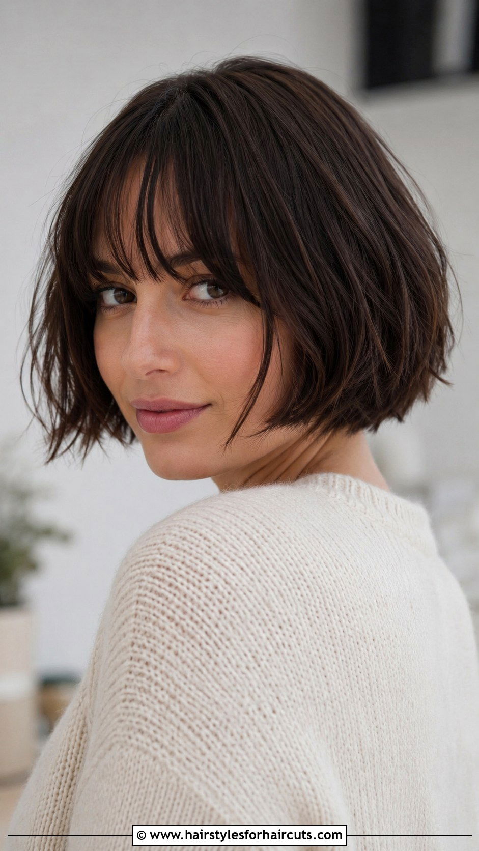 French Bob Haircut - 25 family haircuts - 25 family haircuts