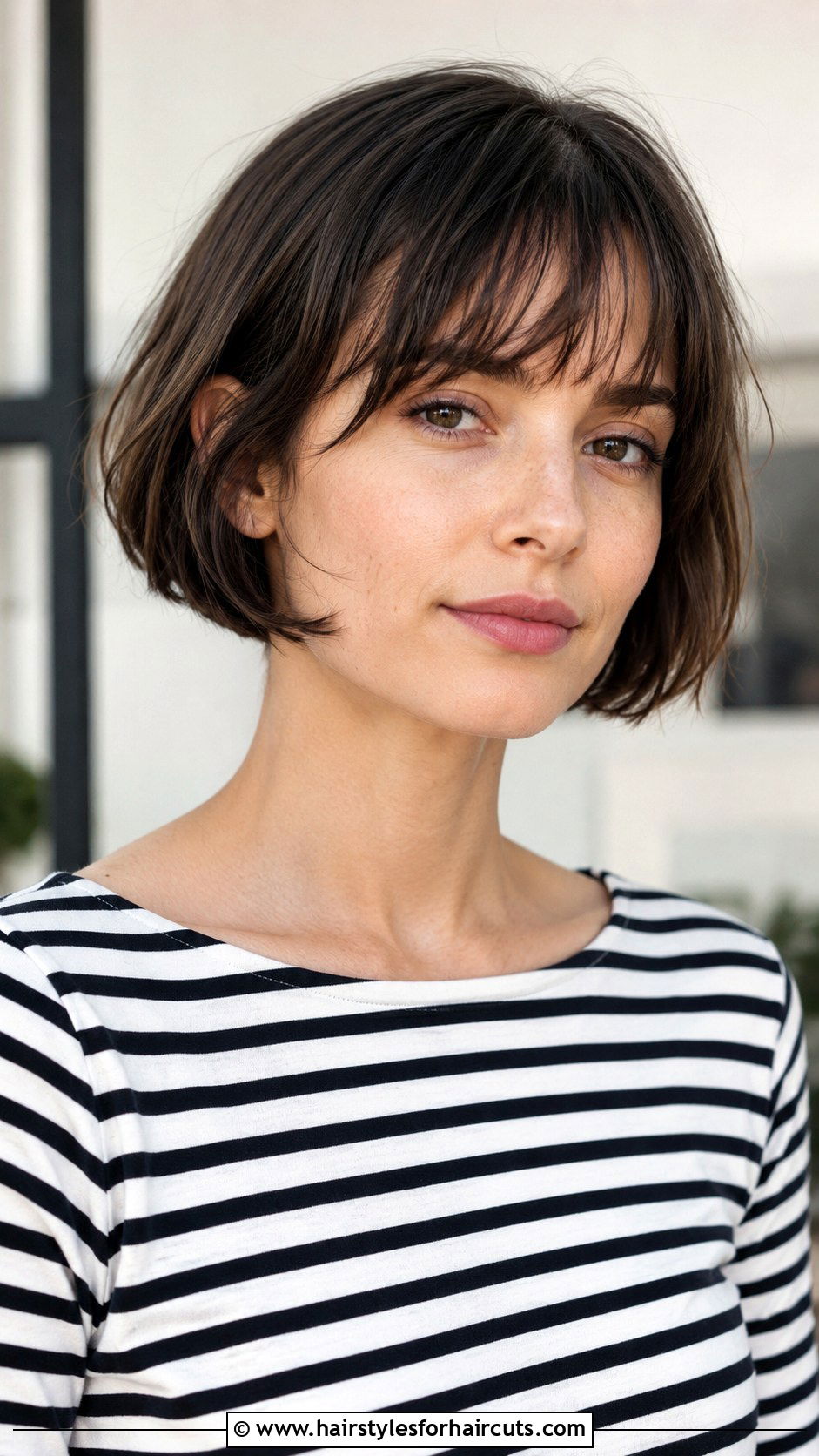 French Bob Haircut Tutorial - 25 haircuts tutorial woman - 25 haircuts tutorial woman