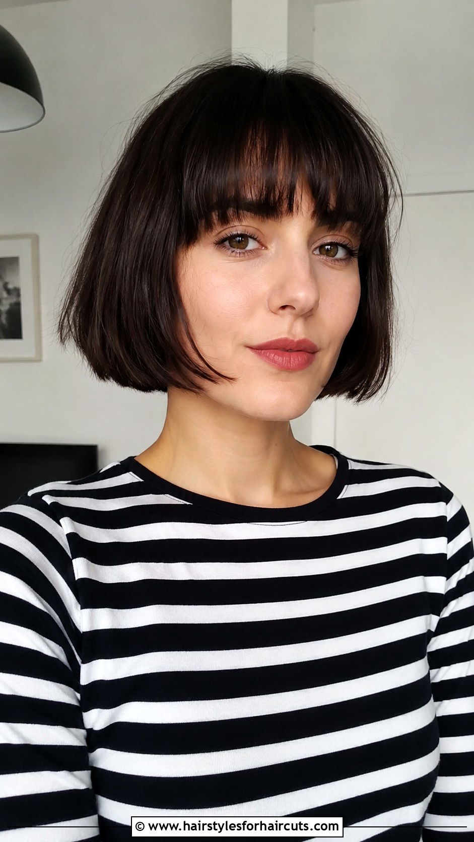 French Bob With Bangs - 25 haircuts for long faces - 25 haircuts for long faces