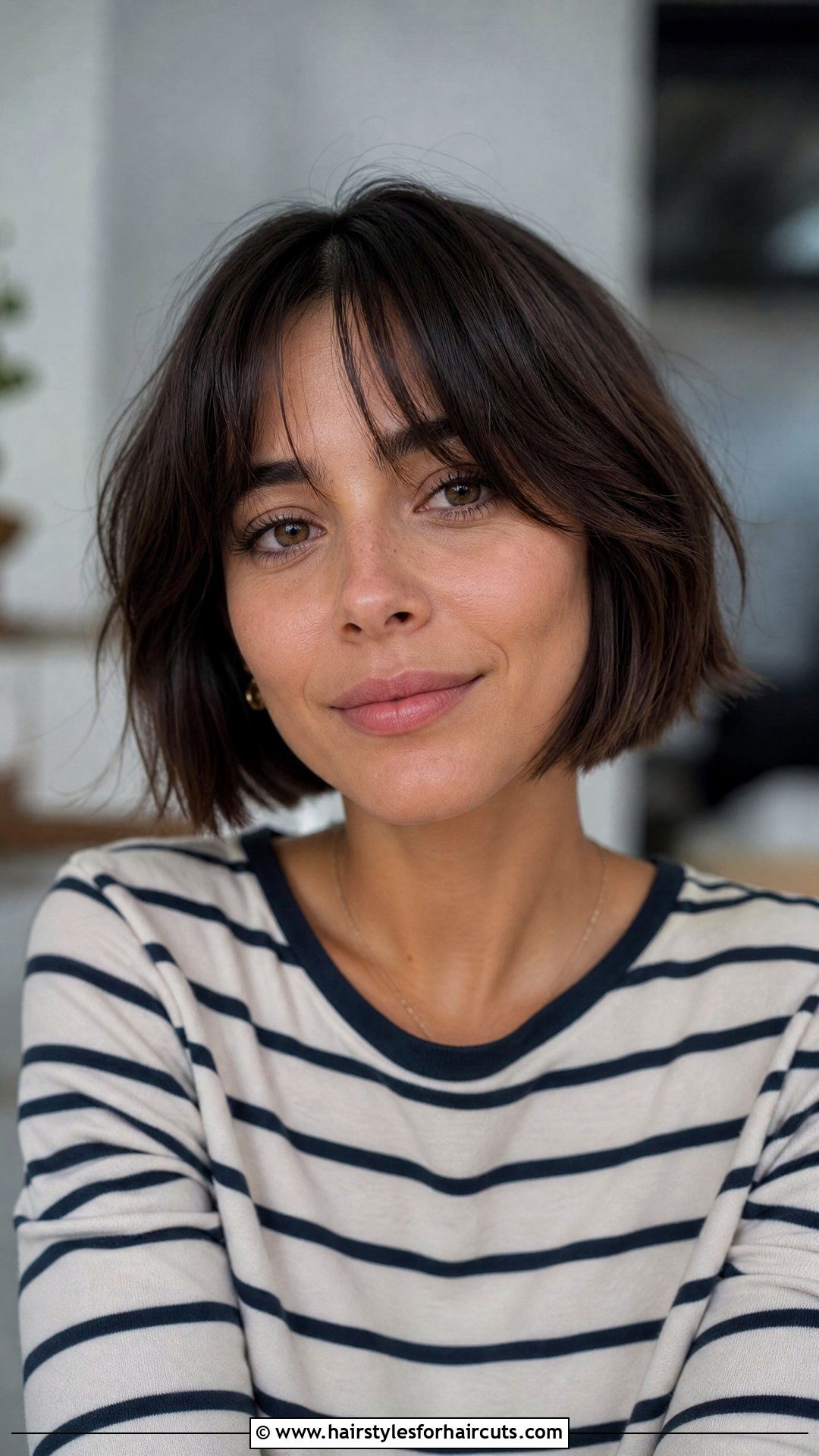 French Bob With Curtain Bangs - 25 hairstyles with curtain bangs - 25 hairstyles with curtain bangs