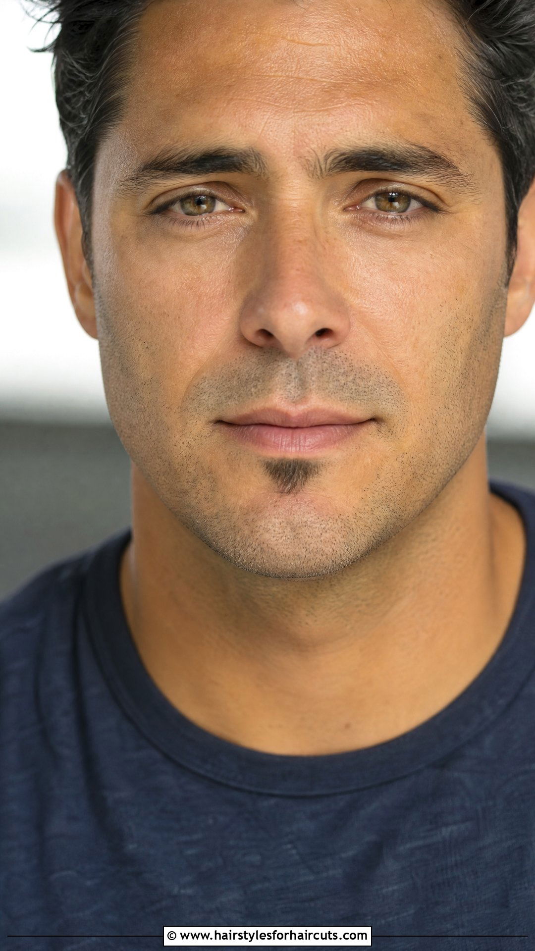 French Soul Patch - 25 french facial hairstyles - 25 french facial hairstyles