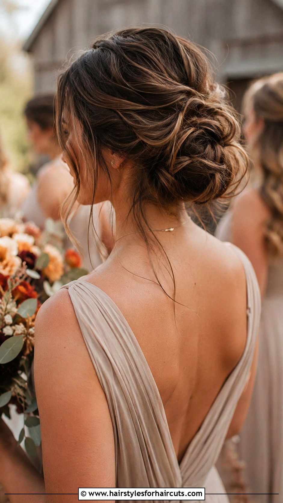 French Twist Bridesmaid Updo - 25 hairstyles for bridesmaids - 25 hairstyles for bridesmaids