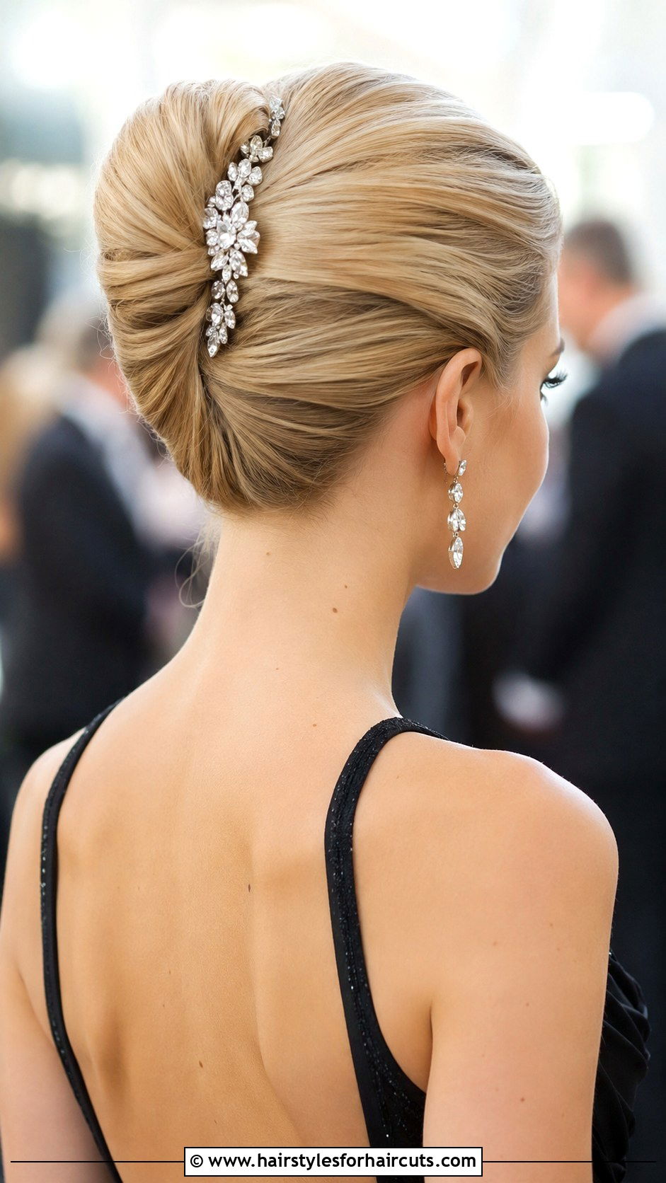 French Twist Wedding Hair - 25 cute hairstyles for weddings - 25 cute hairstyles for weddings