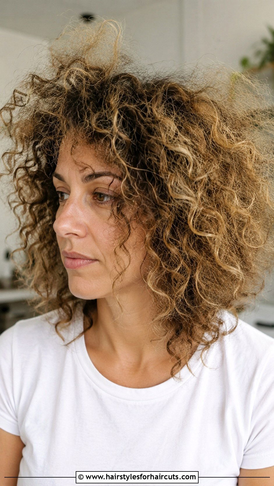 Frizzy Perm Disaster - 25 botched haircuts - 25 botched haircuts