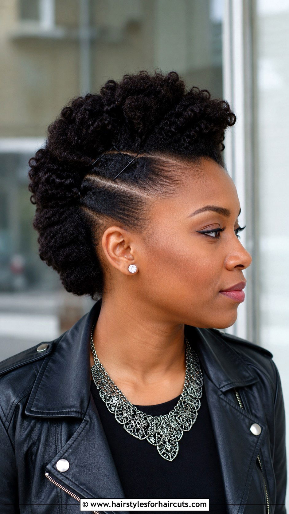 Frohawk Natural Hairstyle - 25 afro hairstyles for natural hair - 25 afro hairstyles for natural hair