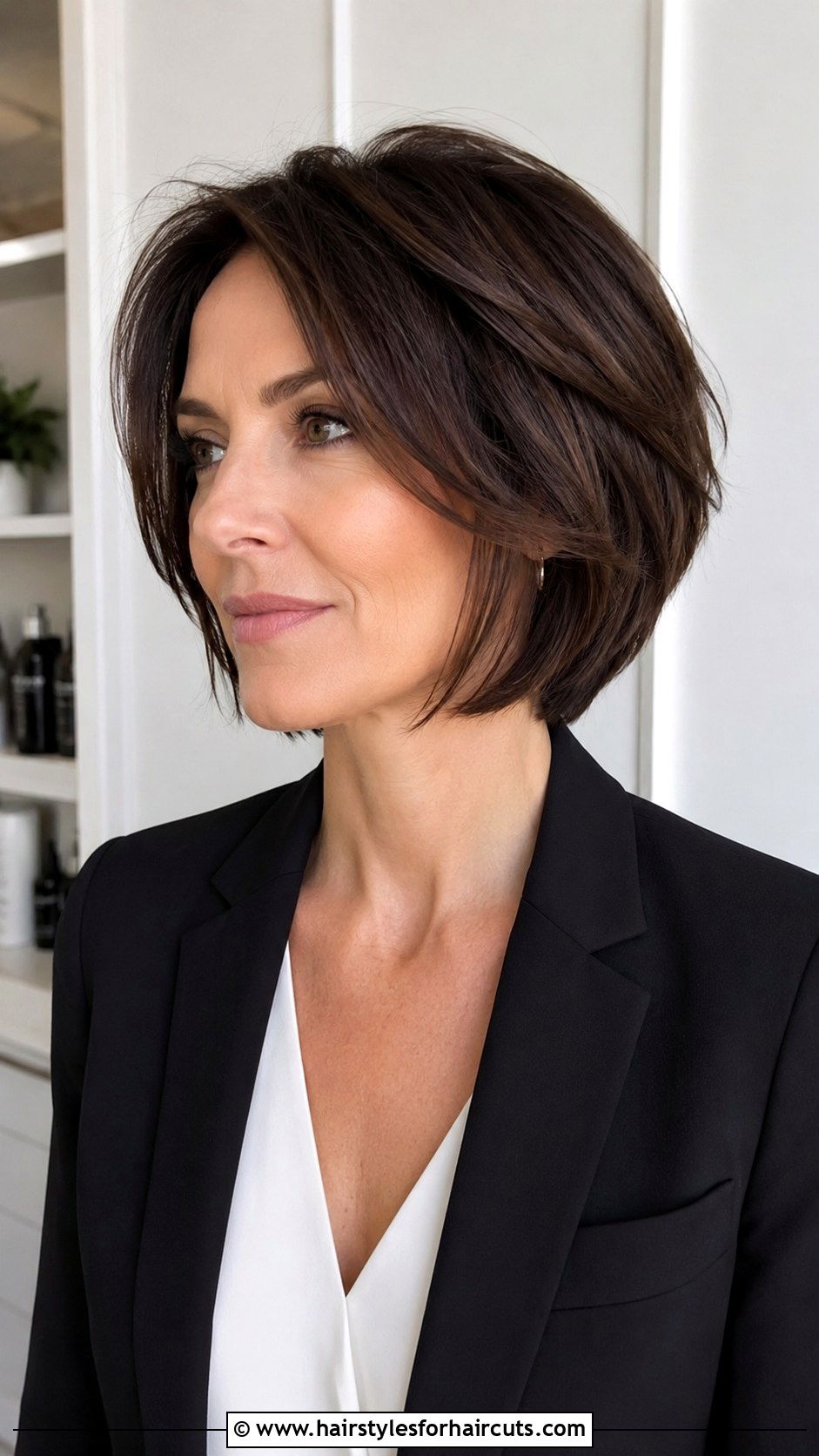 Front Layered Short Hair - 25 asian women haircuts - 25 asian women haircuts