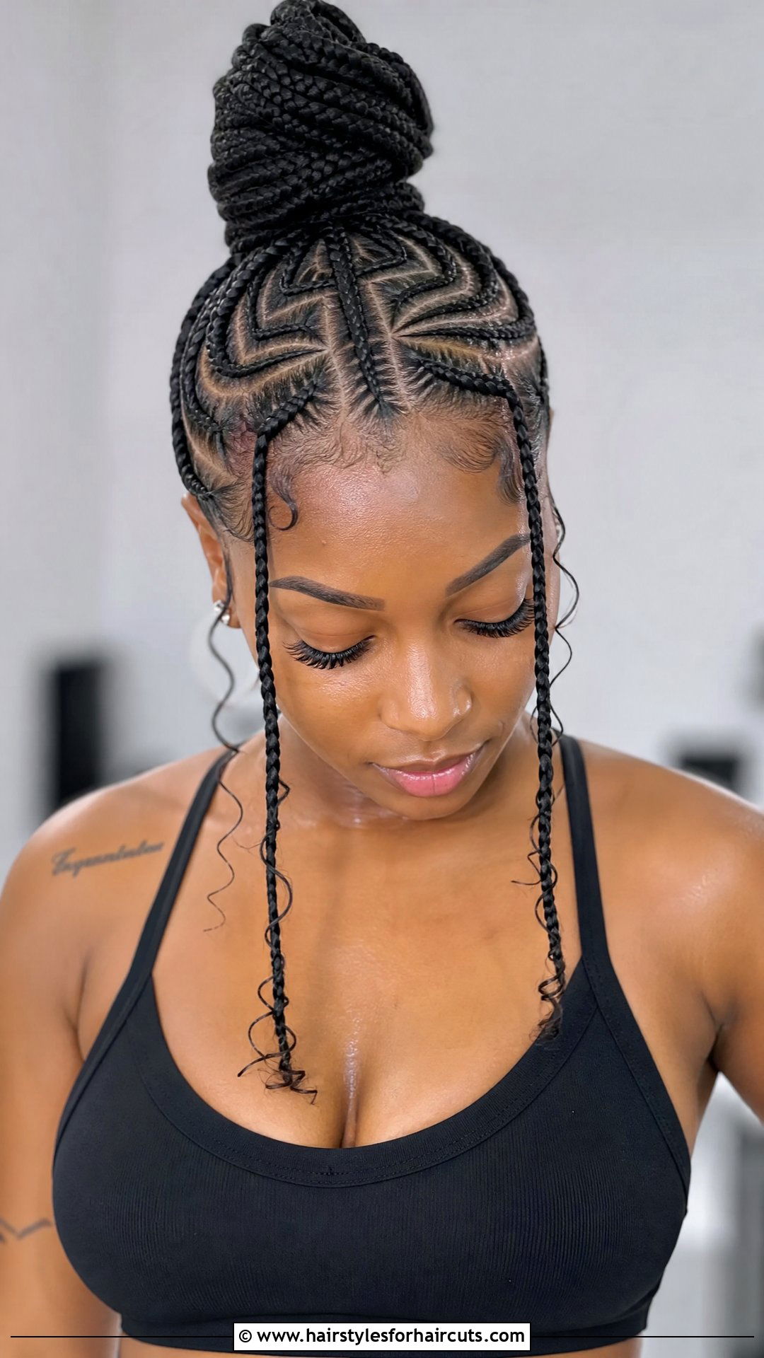 Fulani Braids With Bun - 25 workout hairstyles for black hair - 25 workout hairstyles for black hair