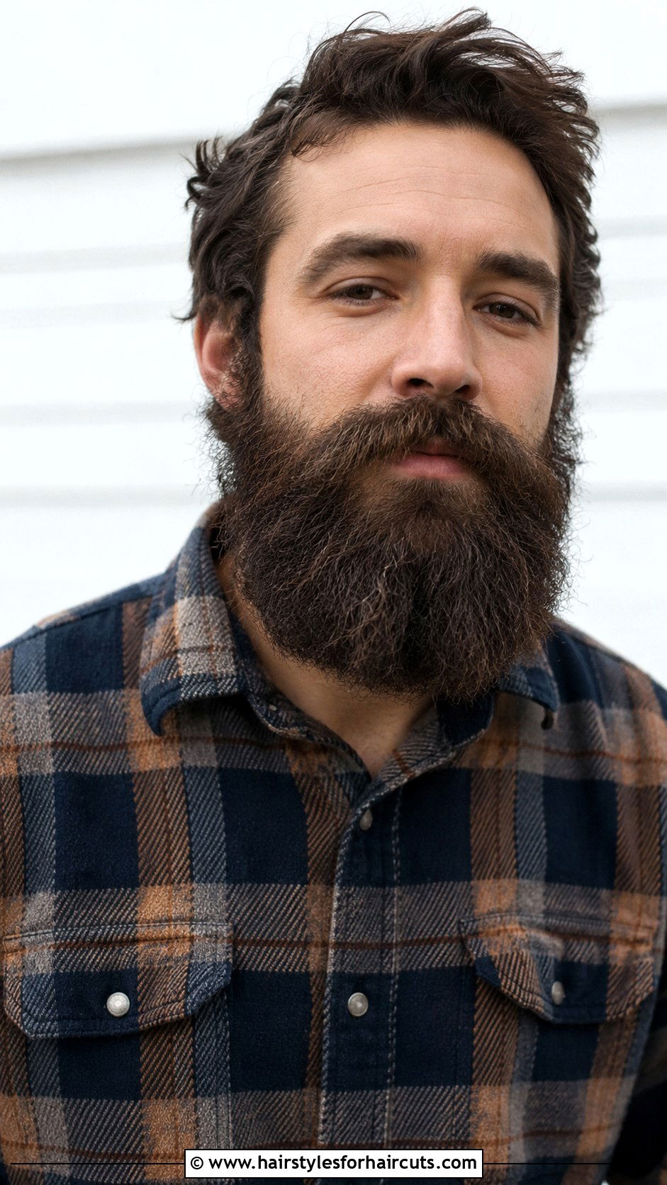 Full Natural Beard - 25 facial hairstyles for oval faces - 25 facial hairstyles for oval faces