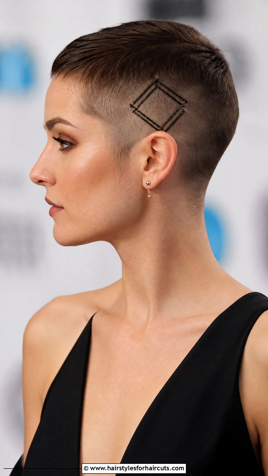 Geometric Bobby Pin Short Hair - 25 short hair bobby pin hairstyles - 25 short hair bobby pin hairstyles