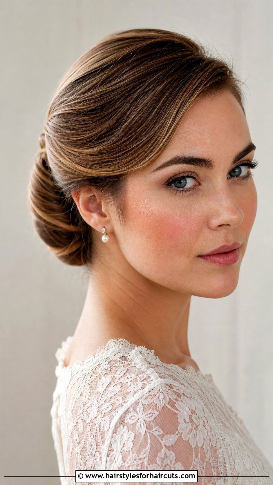 Gibson Tuck Updo - 25 grandma hairstyles for long hair - 25 grandma hairstyles for long hair