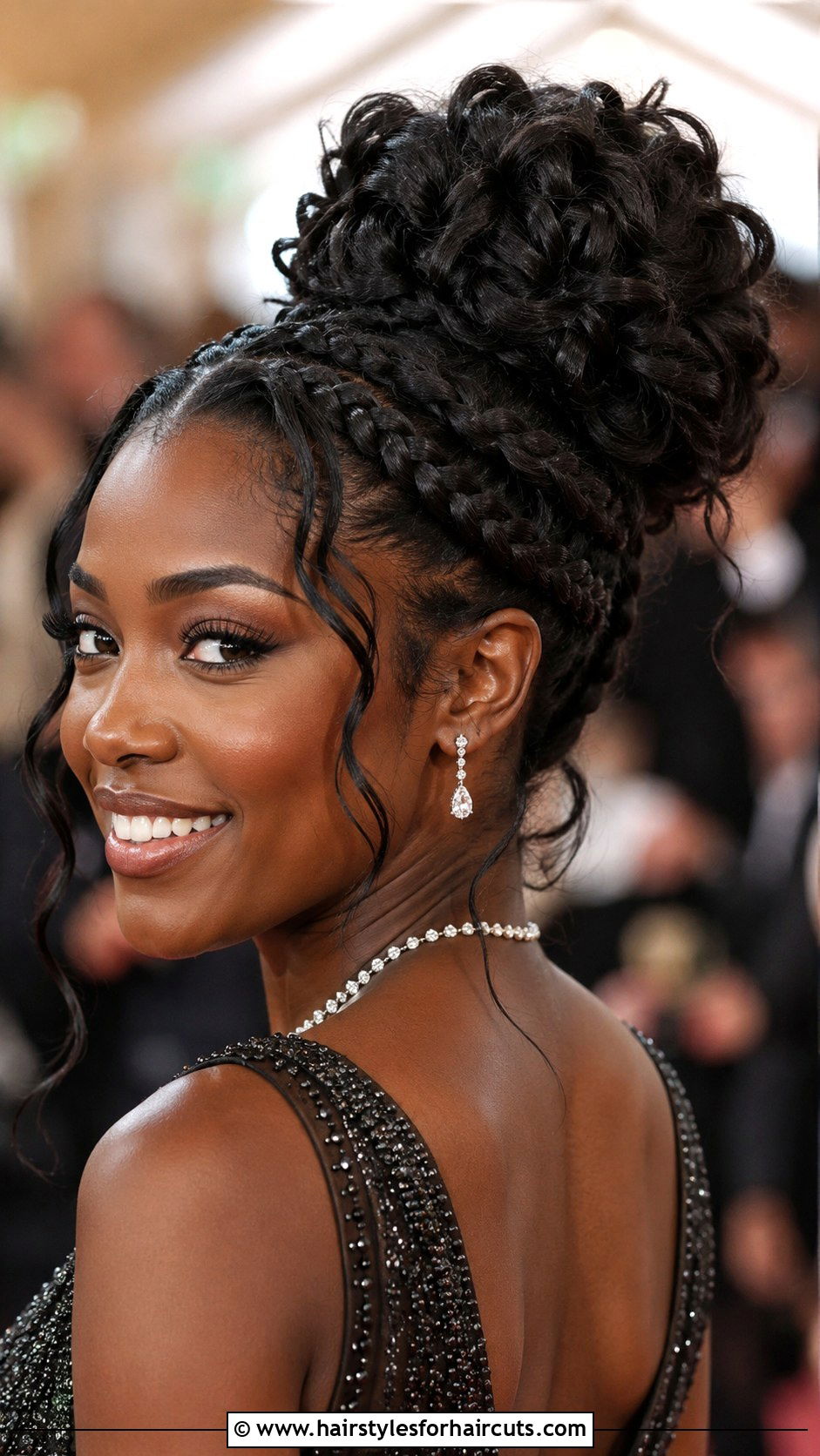 Goddess Braid Bun - 25 braid bun hairstyles black hair - 25 braid bun hairstyles black hair