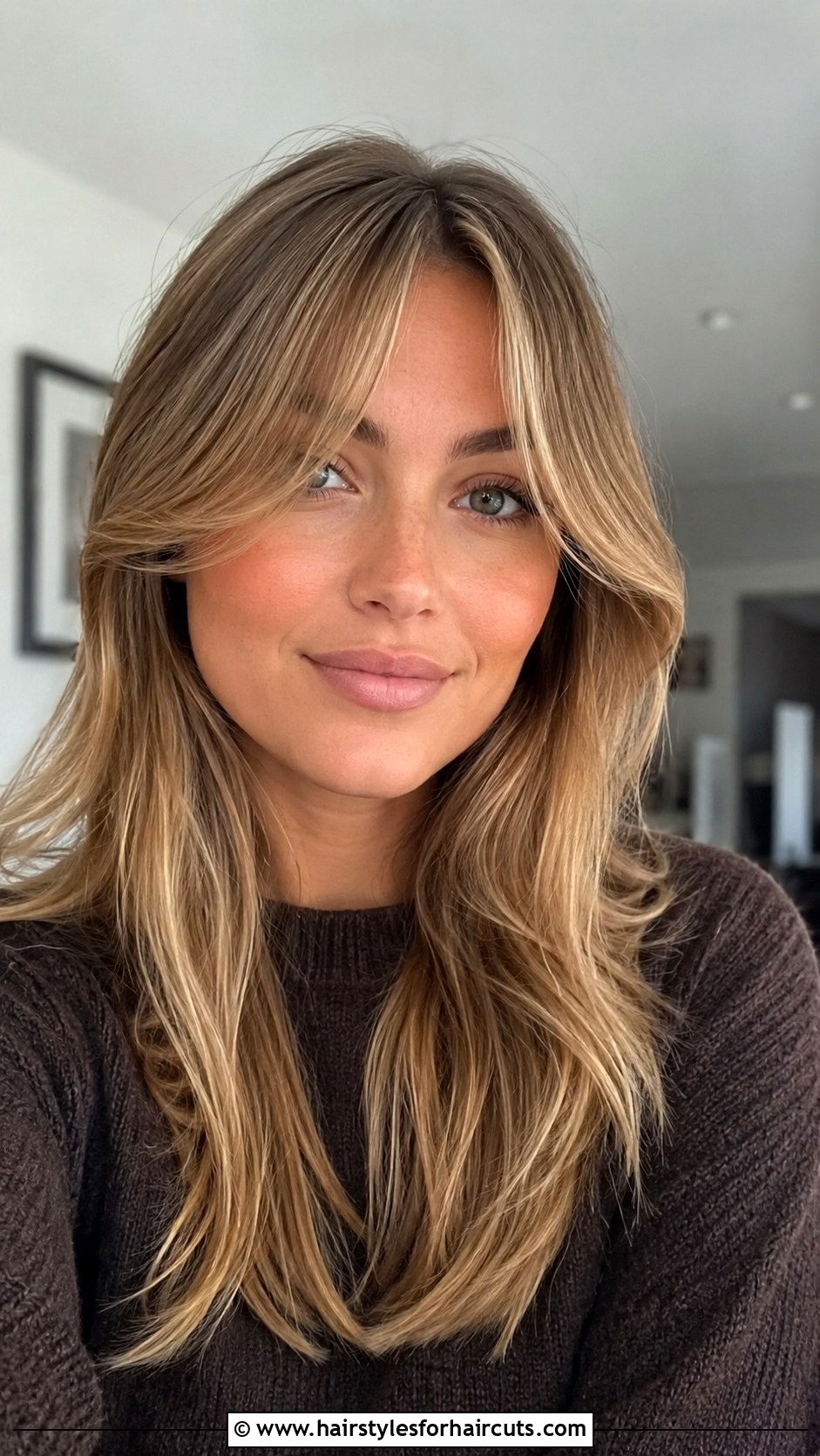 Golden Blonde And Brown Curtain Bangs - 25 blonde and brown hairstyles - 25 blonde and brown hairstyles