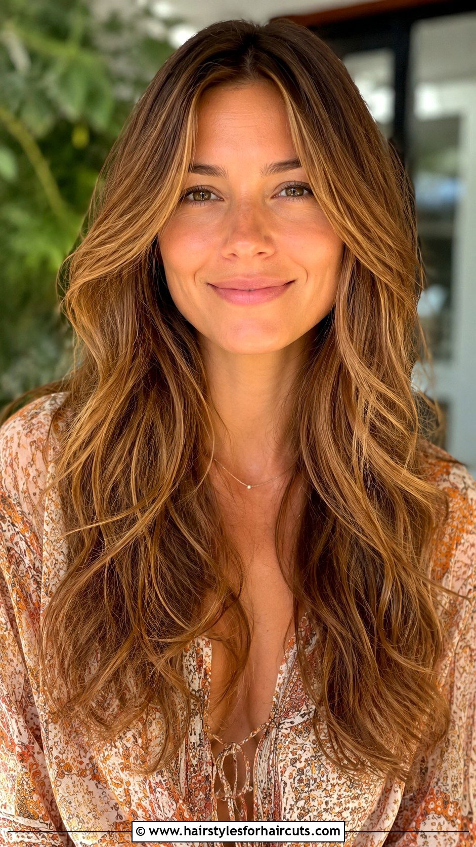 Golden Brown Long Layers - 25 brown hairstyles - 25 brown hairstyles