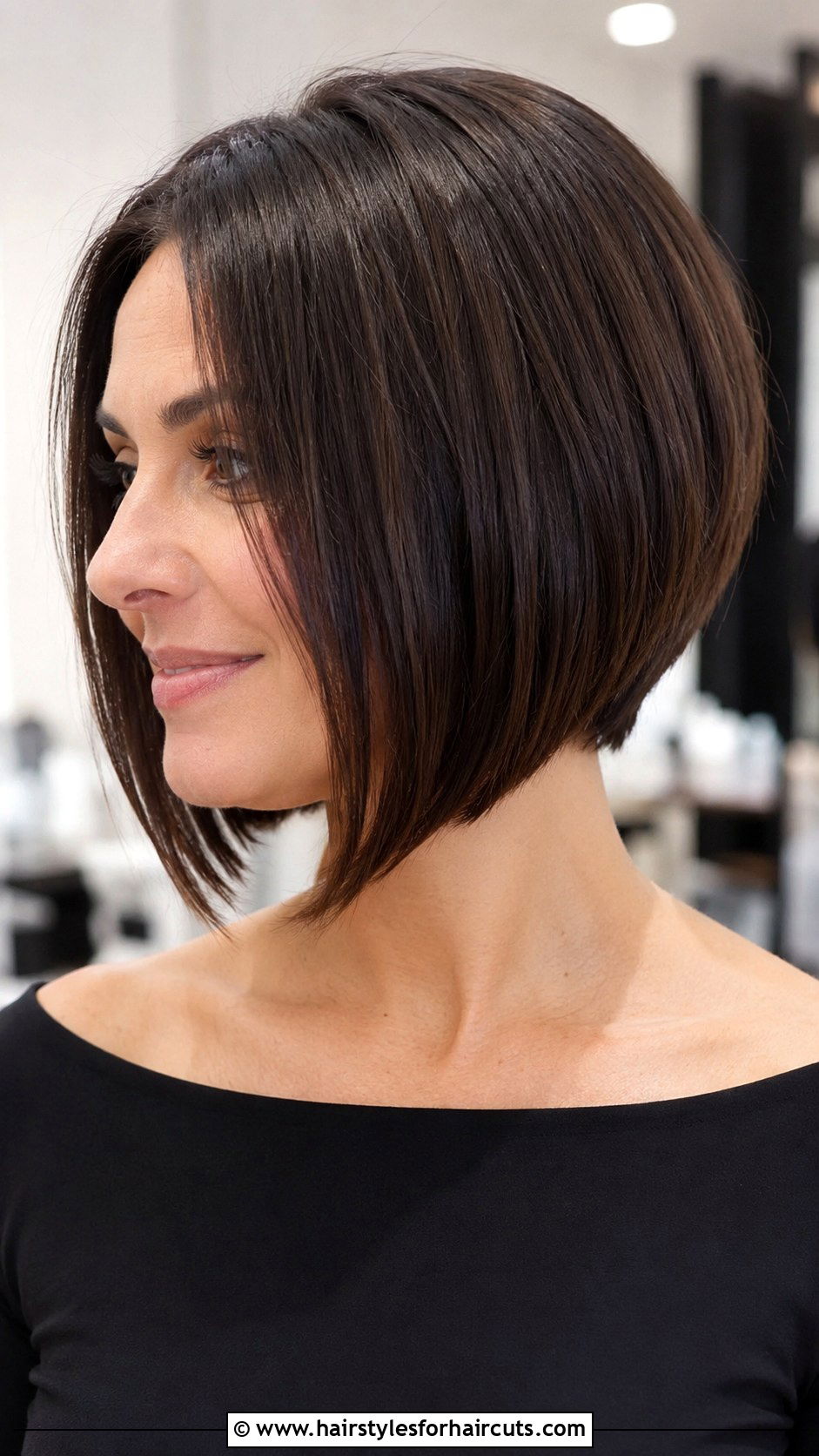 Graduated Bob - 25 bob hairstyles for fine hair - 25 bob hairstyles for fine hair