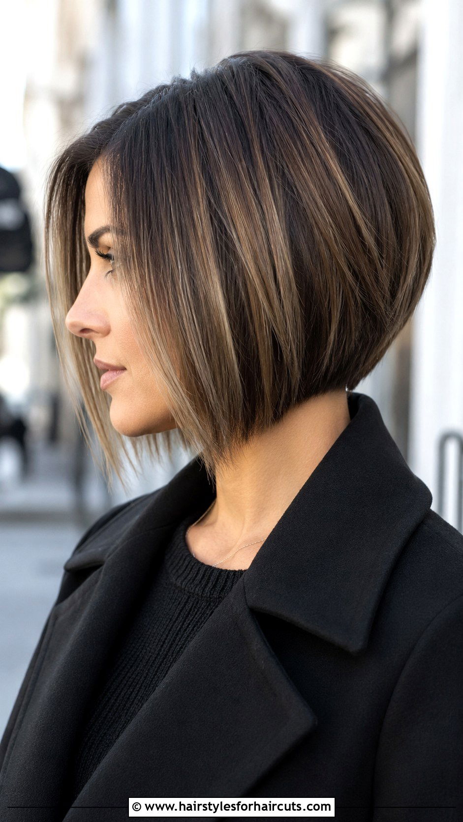 Graduated Bob - 25 haircuts for round faces and thin hair - 25 haircuts for round faces and thin hair