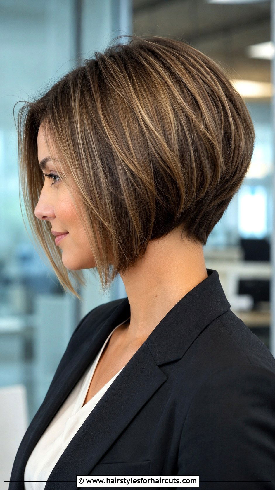 Graduated Bob Haircut - 25 haircuts open late - 25 haircuts open late