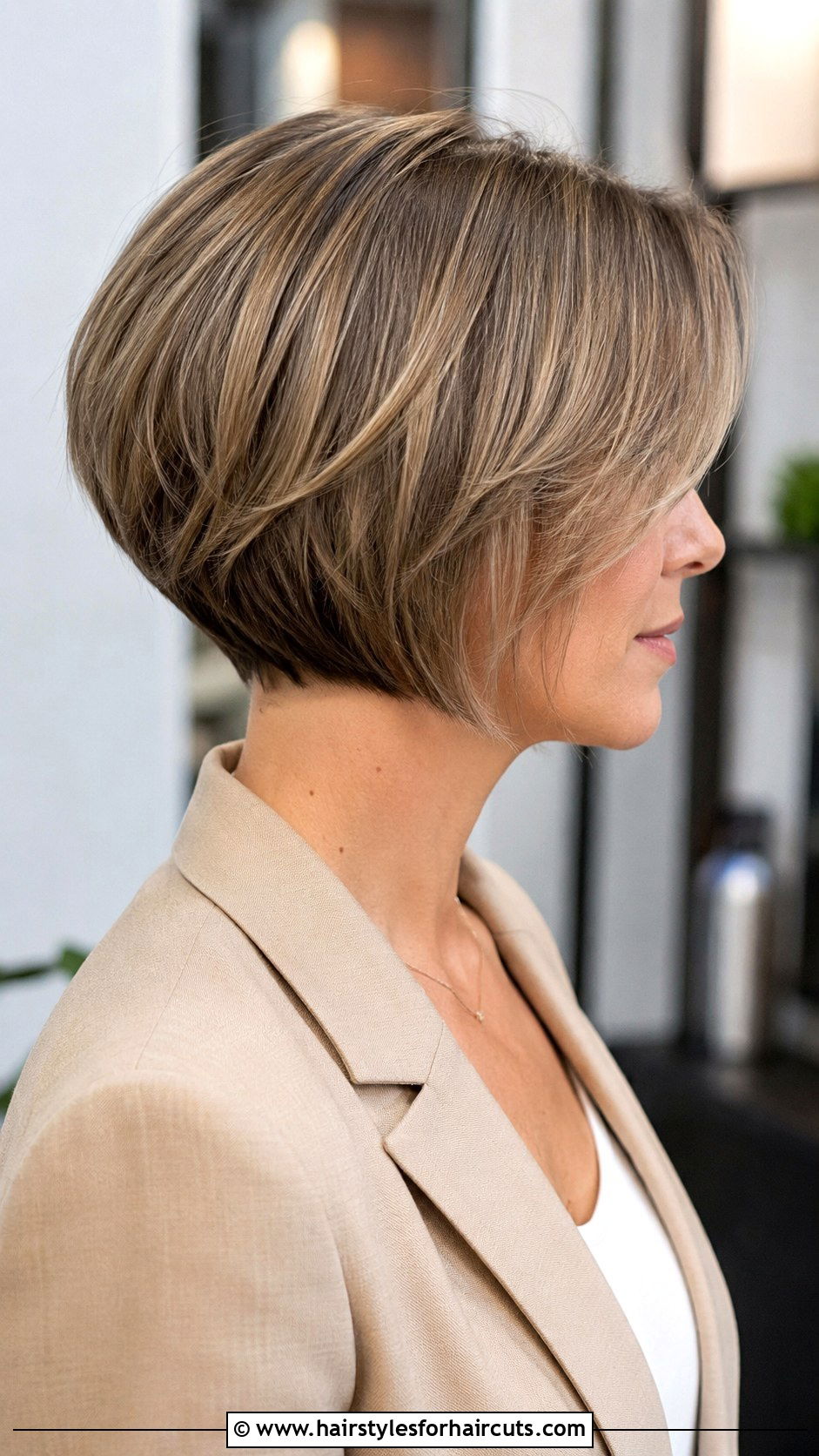 Graduated Bob Haircut - 25 haircuts styles for thin hair - 25 haircuts styles for thin hair