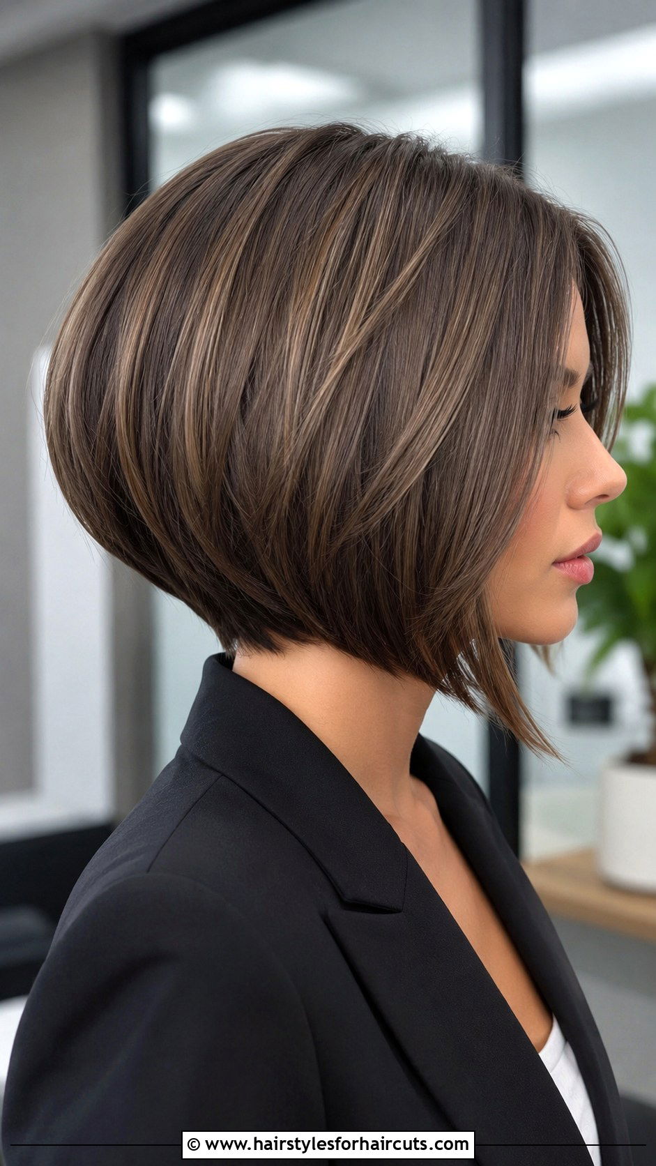 Graduated Bob Haircut - 25 hairstyles for female pattern baldness - 25 hairstyles for female pattern baldness