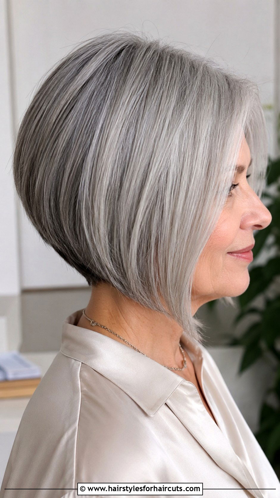 Gray Inverted Bob - 25 gray hairstyles short - 25 gray hairstyles short