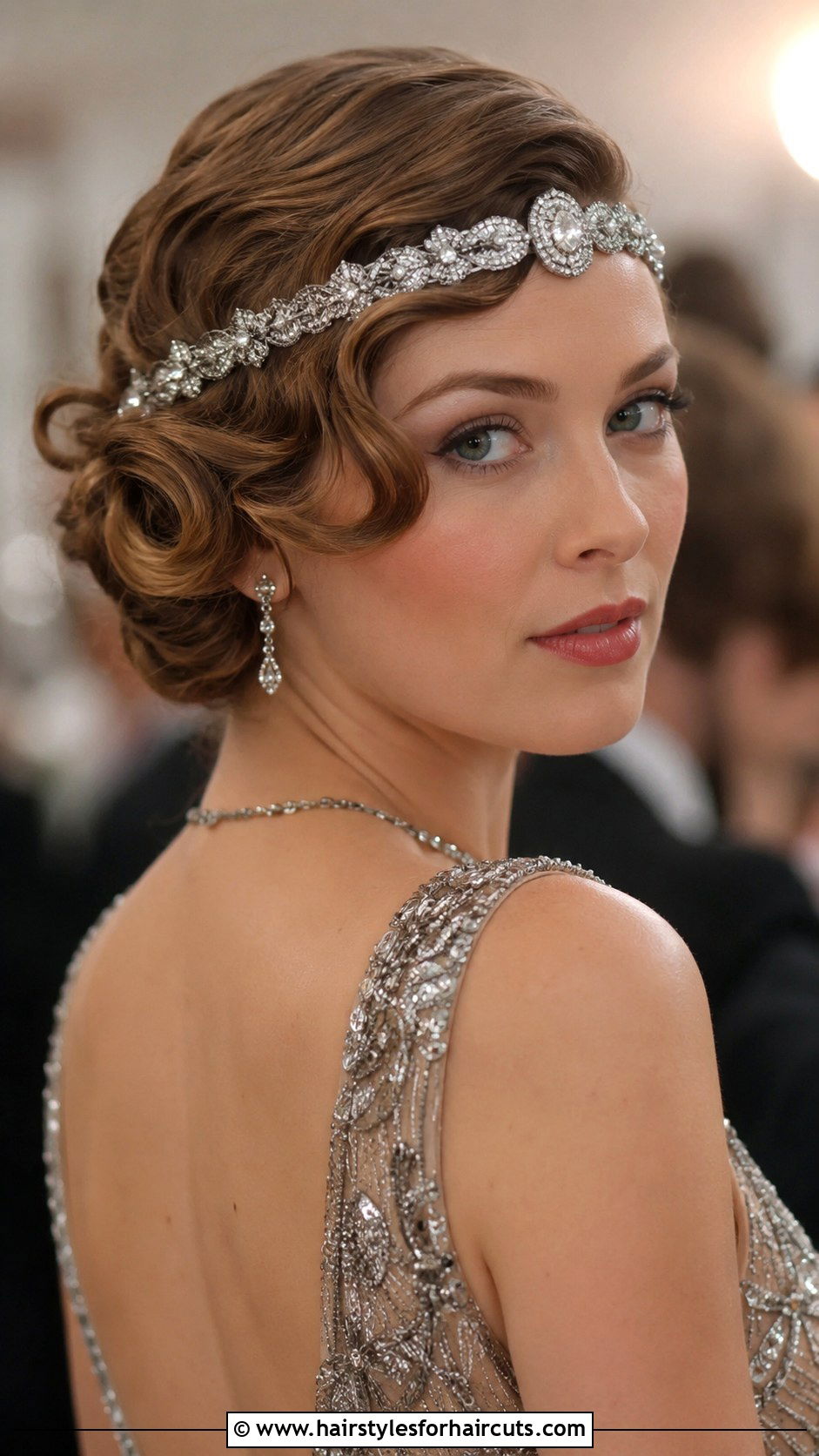 Great Gatsby Flapper Updo - 25 great gatsby hairstyles - 25 great gatsby hairstyles