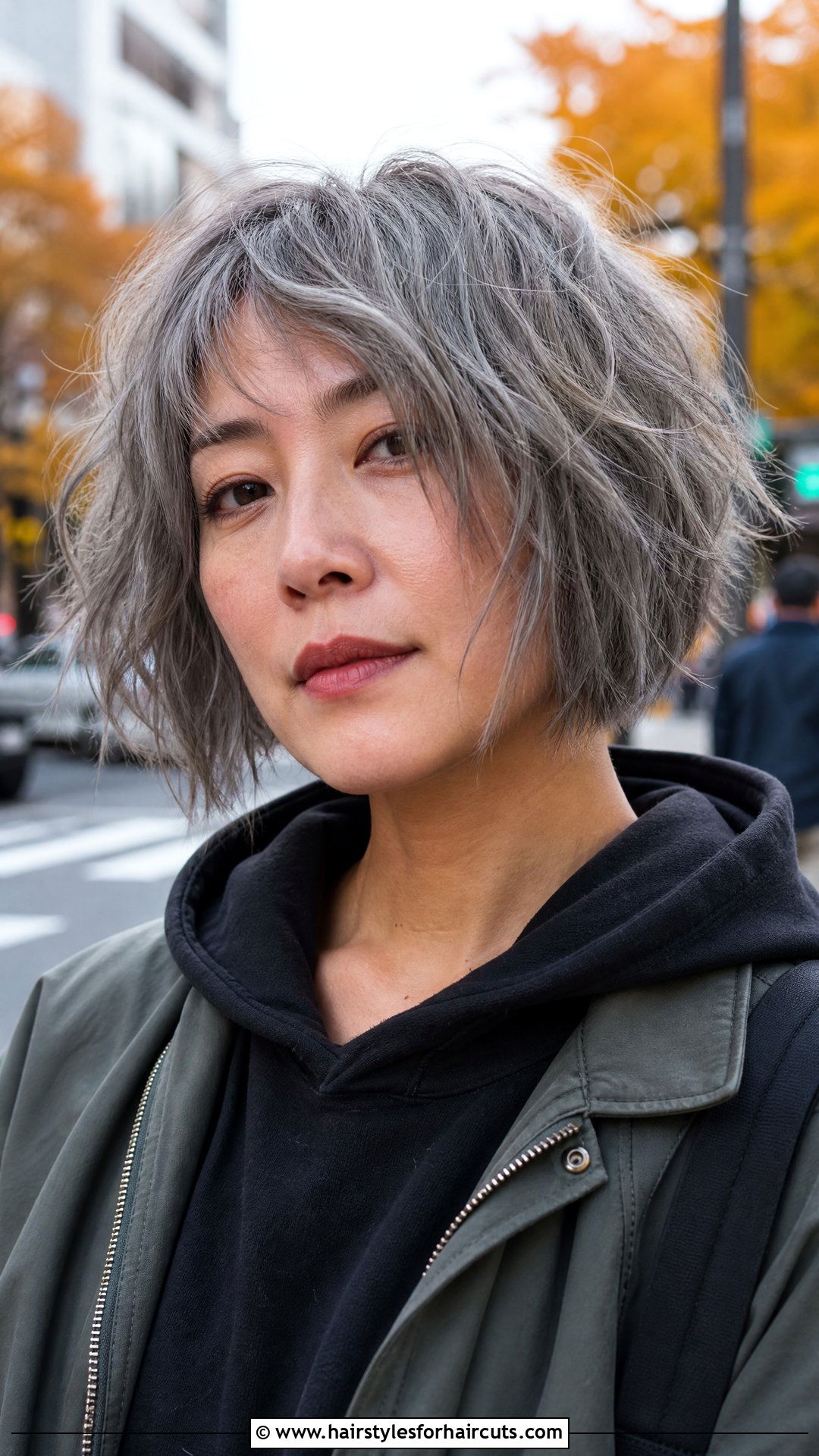 Grey Choppy Bob - 25 women grey hairstyles - 25 women grey hairstyles