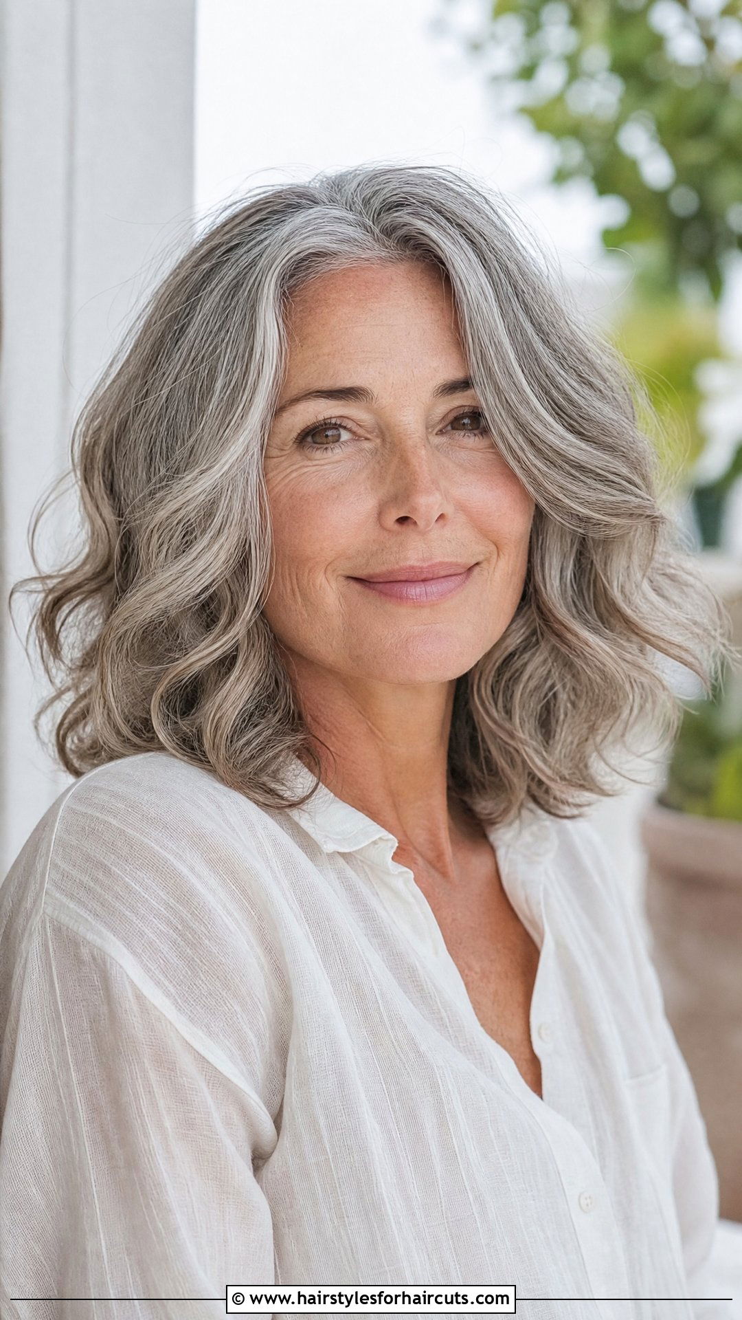 Grey Shoulder Length Waves - 25 women grey hairstyles - 25 women grey hairstyles