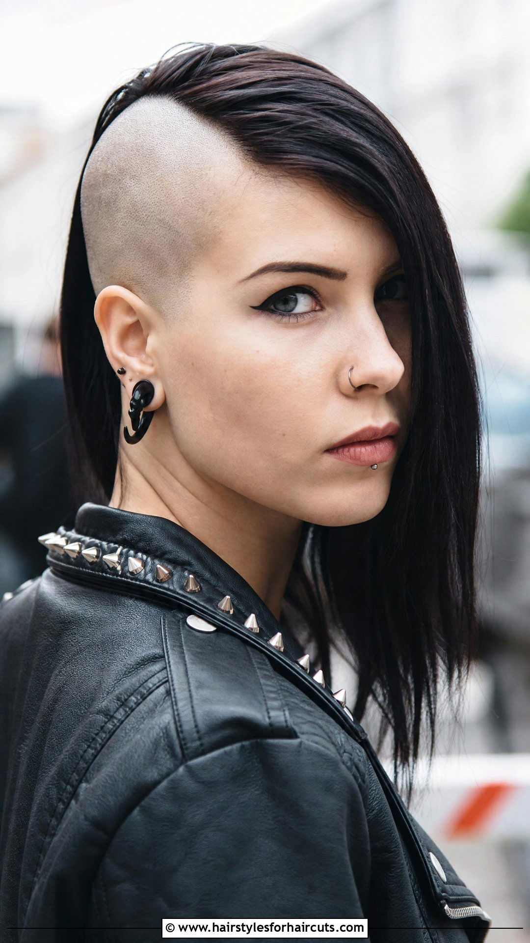 Half Shaved Head Punk Haircut - 25 punk haircuts for women - 25 punk haircuts for women