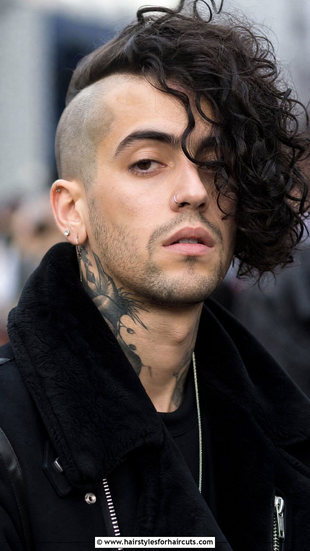 Half Shaved Rapper Haircut - 25 rapper hairstyles - 25 rapper hairstyles