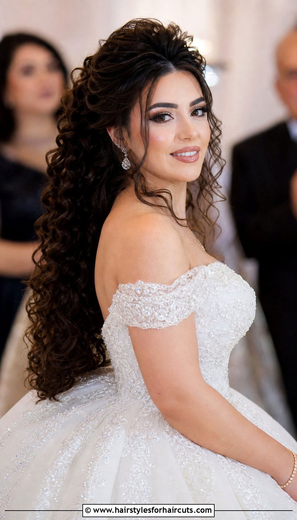 Half Up Curly Hair With Volume - 25 half up wedding hairstyles for curly hair - 25 half up wedding hairstyles for curly hair