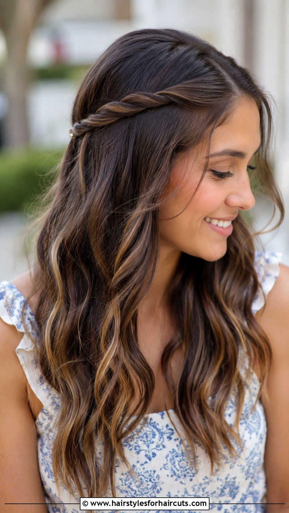 Half Up Double Twisted Strands - 25 bridesmaid hairstyles for long hair half up - 25 bridesmaid hairstyles for long hair half up