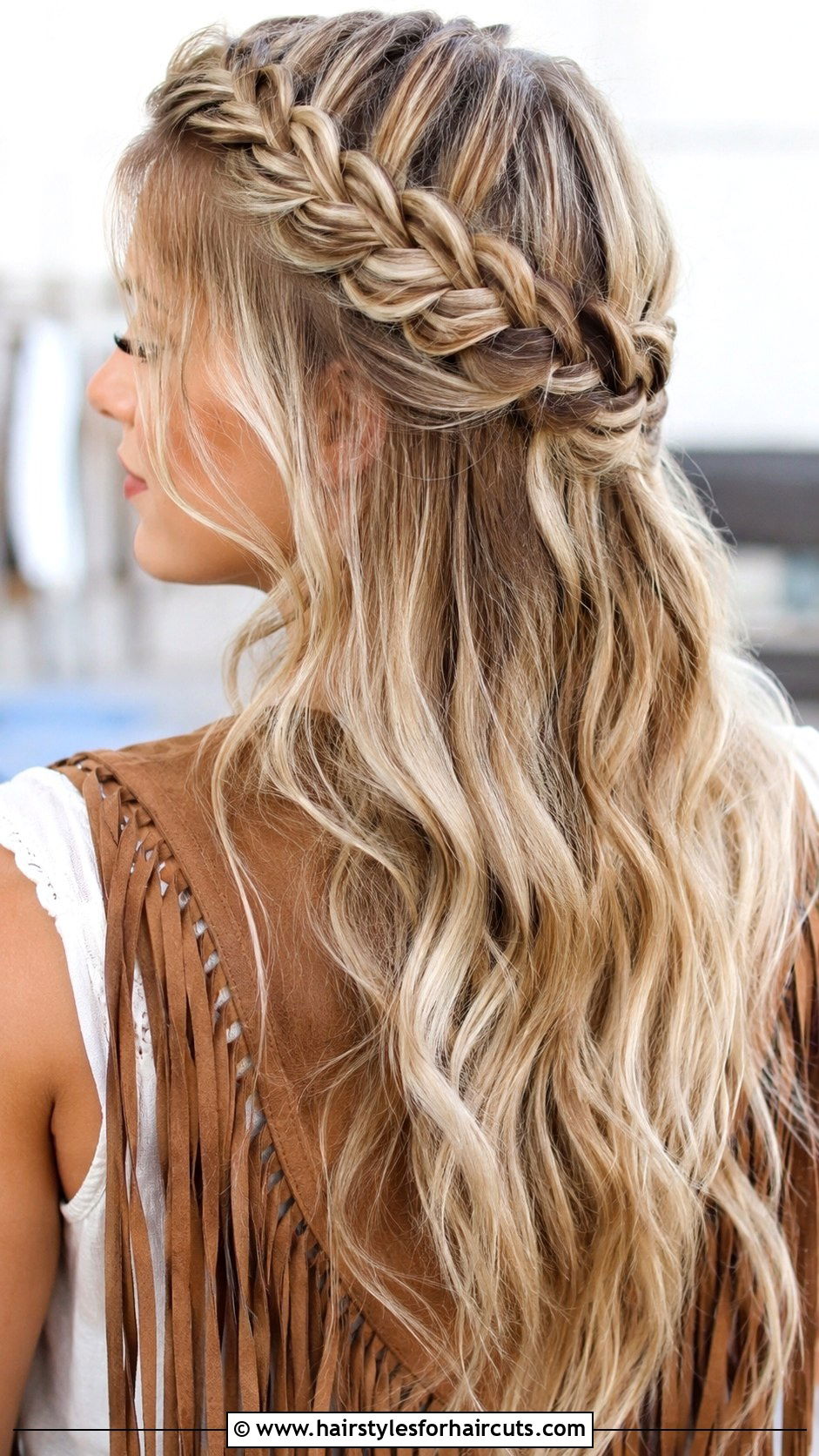 Half Up Dutch Braid With Textured Waves - 25 half up half down hairstyles medium hair - 25 half up half down hairstyles medium hair