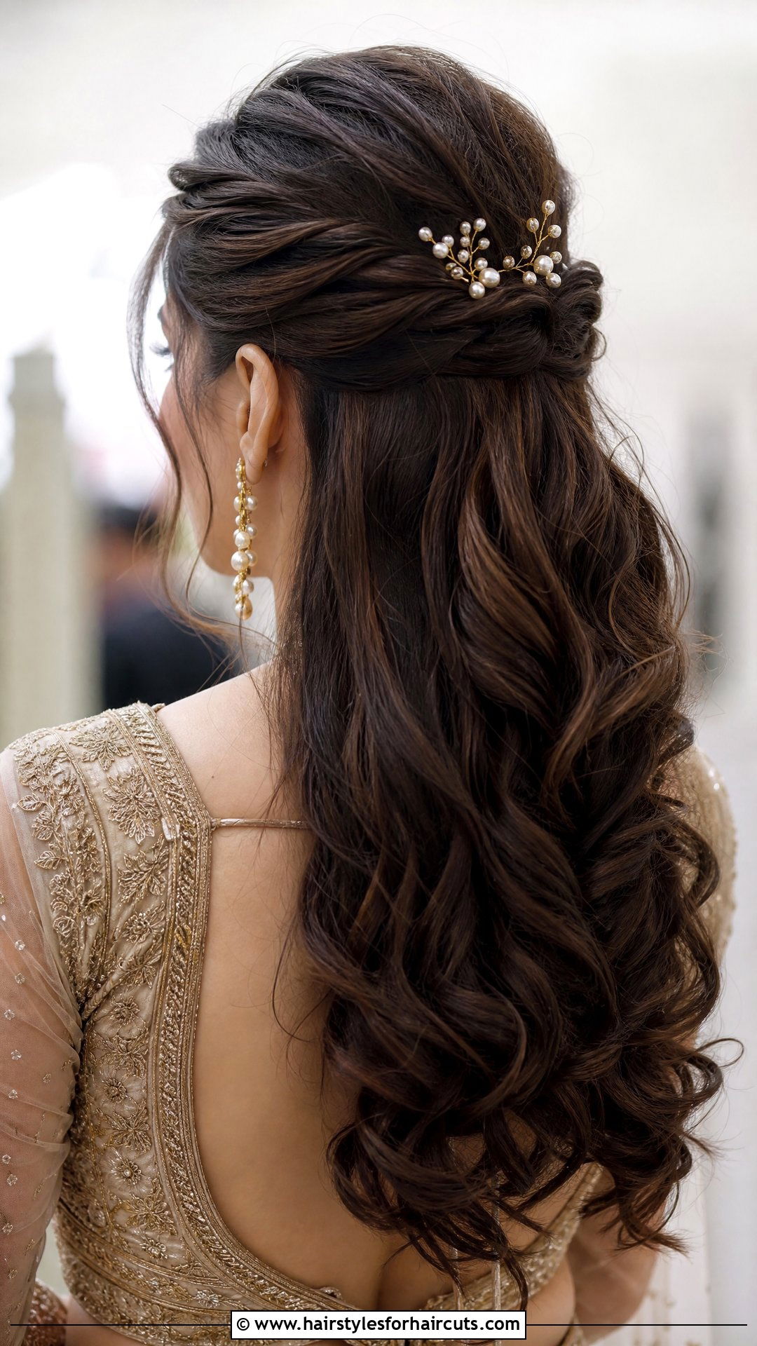 Half Up Half Down Curls - 25 wedding hairstyles for saree - 25 wedding hairstyles for saree