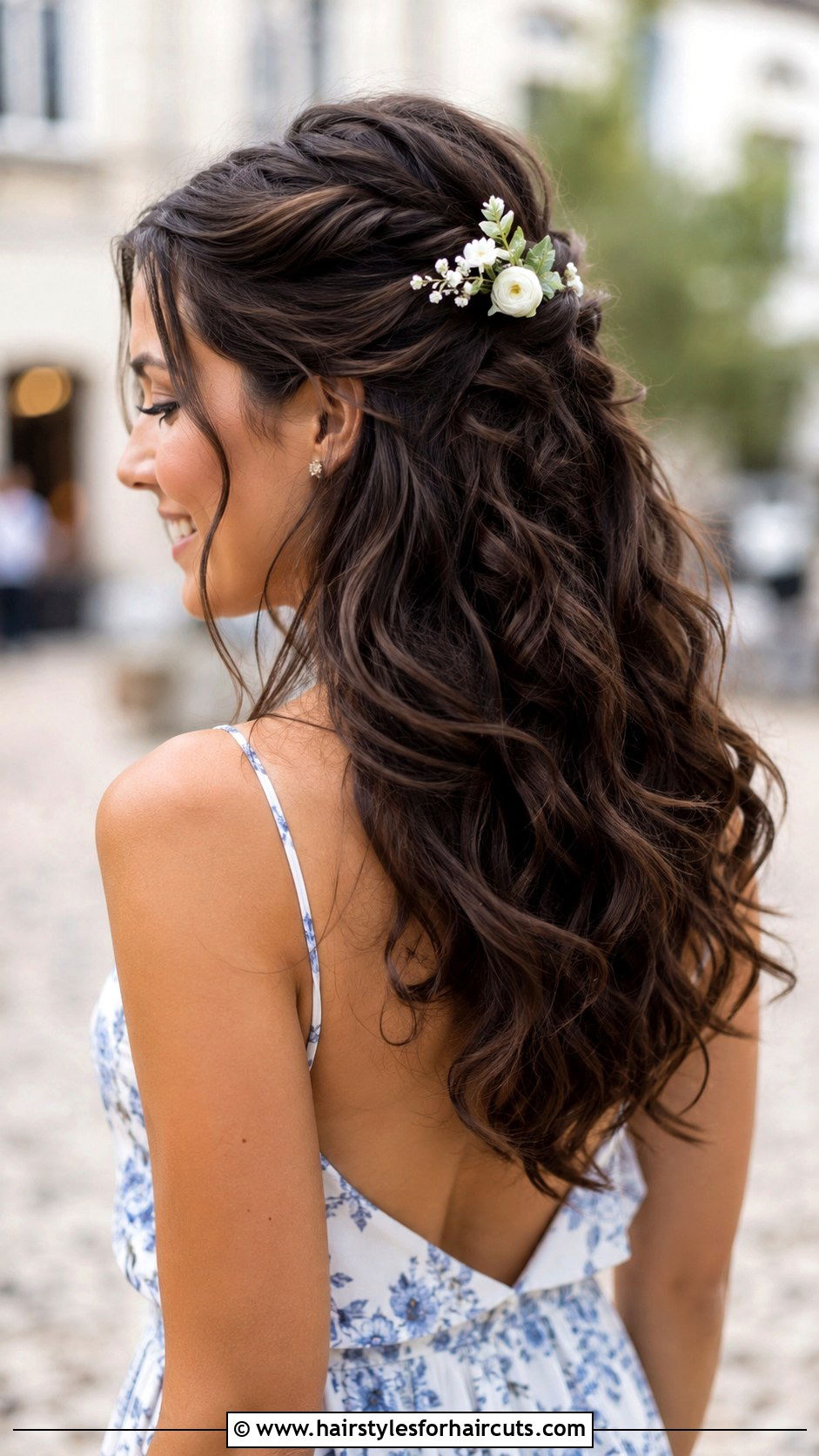 Half Up Half Down Curls - 25 bridesmaid hairstyles for long hair - 25 bridesmaid hairstyles for long hair