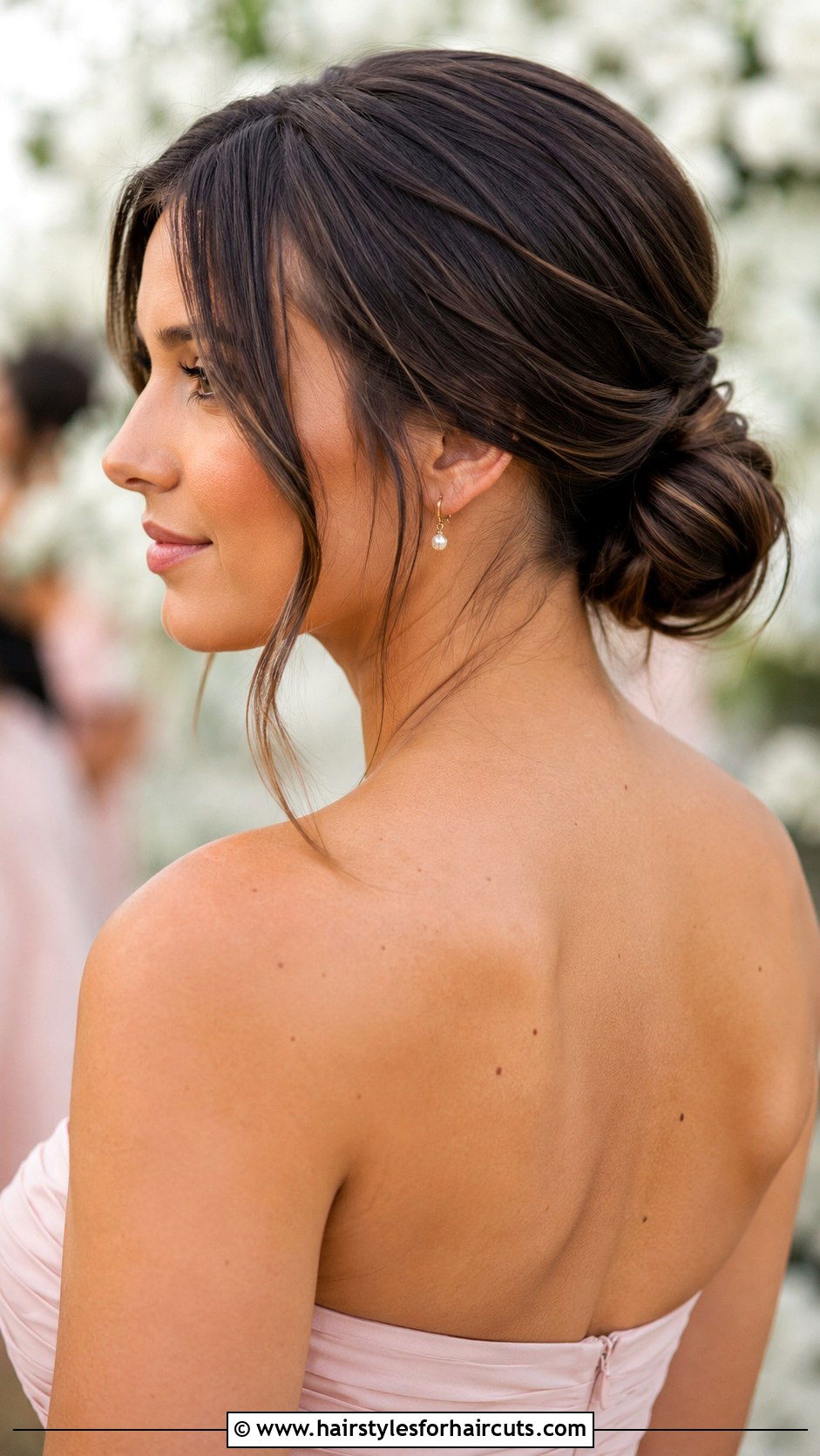 Half Up Half Down Curls Bridesmaid - 25 hairstyles for bridesmaids - 25 hairstyles for bridesmaids
