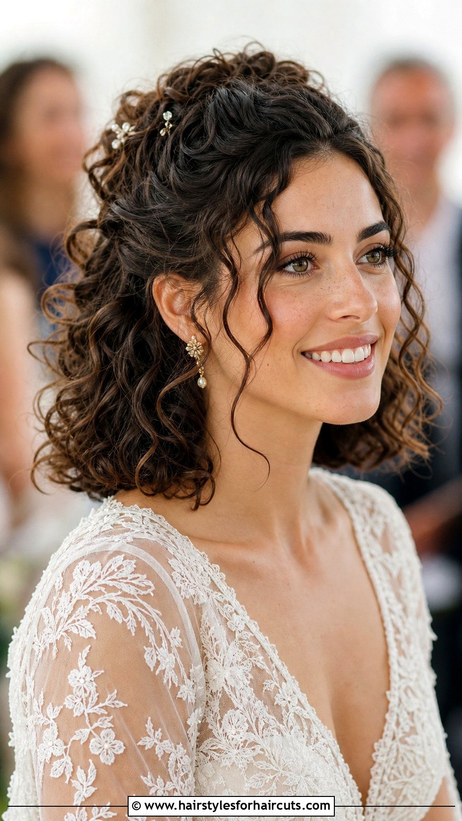 Half Up Half Down Curly Bob - 25 bridal hairstyles for short curly hair - 25 bridal hairstyles for short curly hair