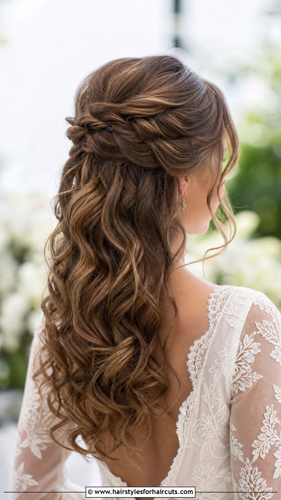 Half Up Half Down Curly Wedding Hair - 25 wedding hairstyles for curly hair - 25 wedding hairstyles for curly hair