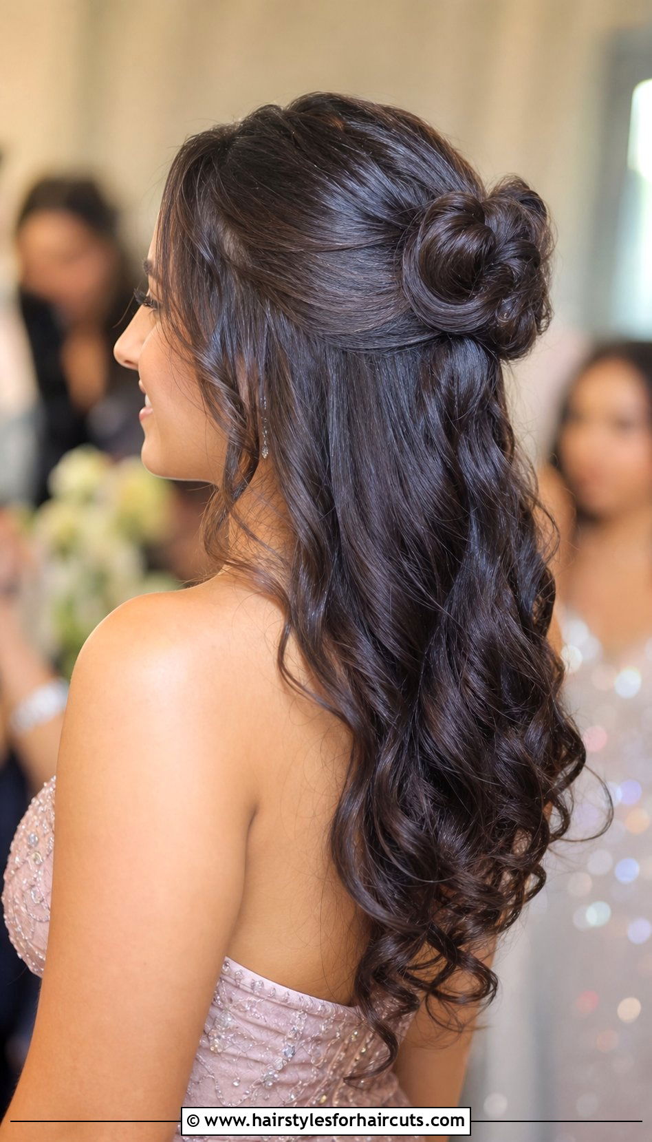Half Up Half Down Prom Updo With Curls - 25 half updo prom hairstyles for medium hair - 25 half updo prom hairstyles for medium hair
