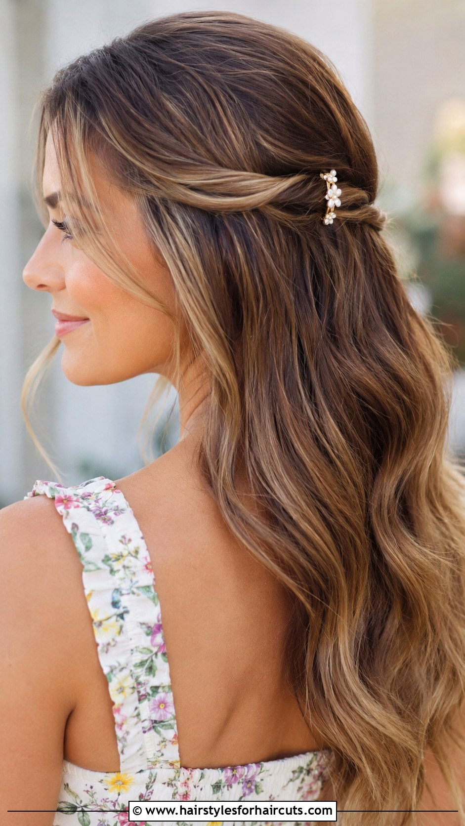 Half Up Half Down Twist With Clips - 25 easy hairstyles with hair clips - 25 easy hairstyles with hair clips