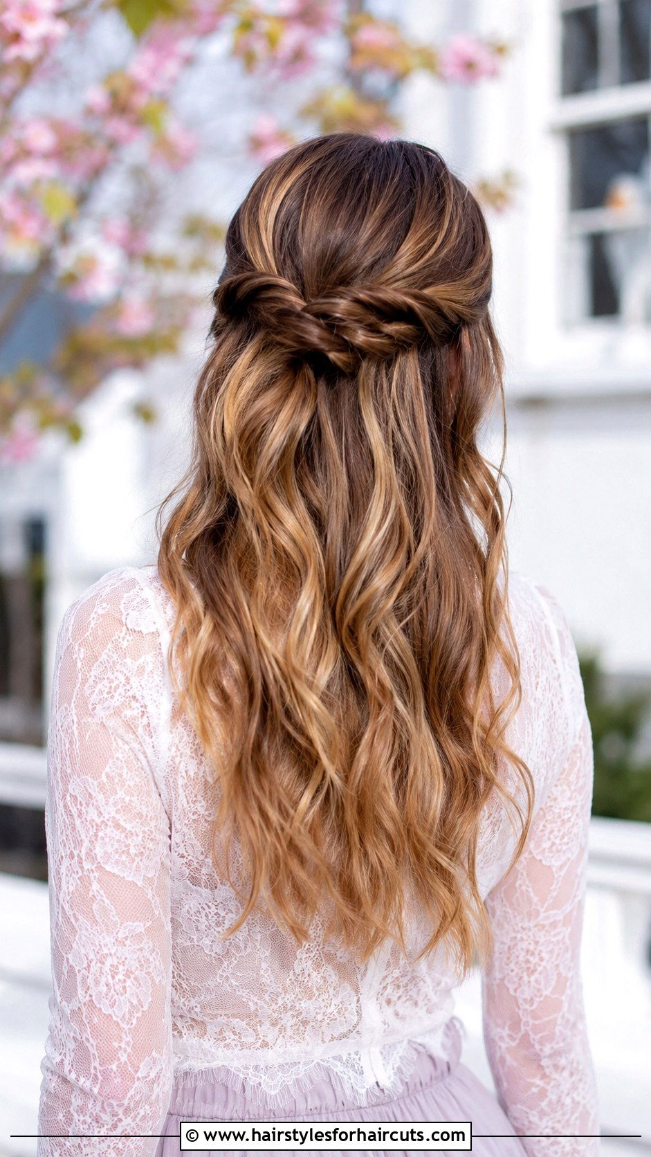 Half Up Half Down Waves - 25 1930 hairstyles for women - 25 1930 hairstyles for women