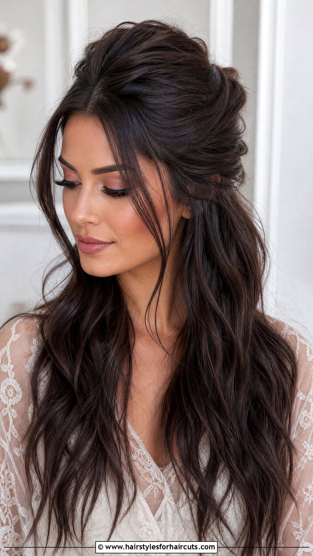 Half Up Half Down Witch Hair - 25 witch hairstyles - 25 witch hairstyles
