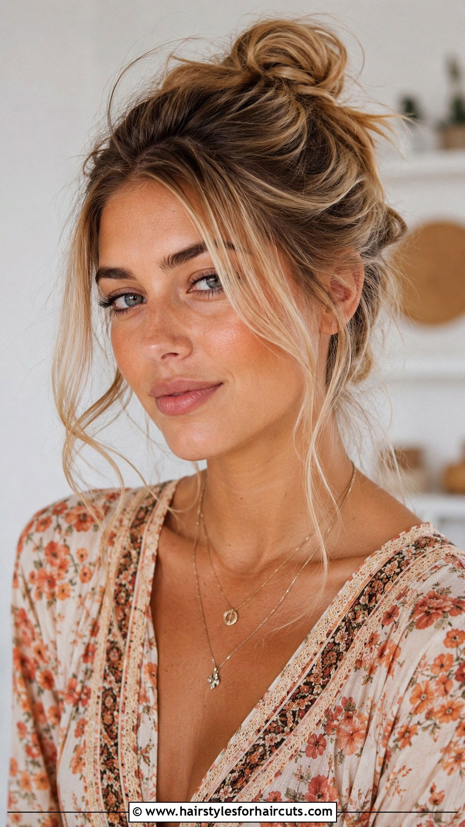 Half Up Messy Bun With Face Framing Pieces - 25 bridesmaid hairstyles for long hair half up - 25 bridesmaid hairstyles for long hair half up