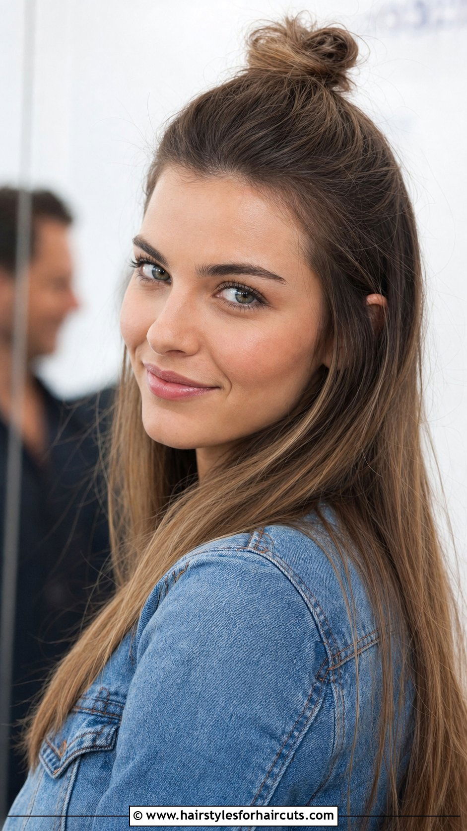 Half Up Top Knot - 25 cute hairstyles long straight hair - 25 cute hairstyles long straight hair
