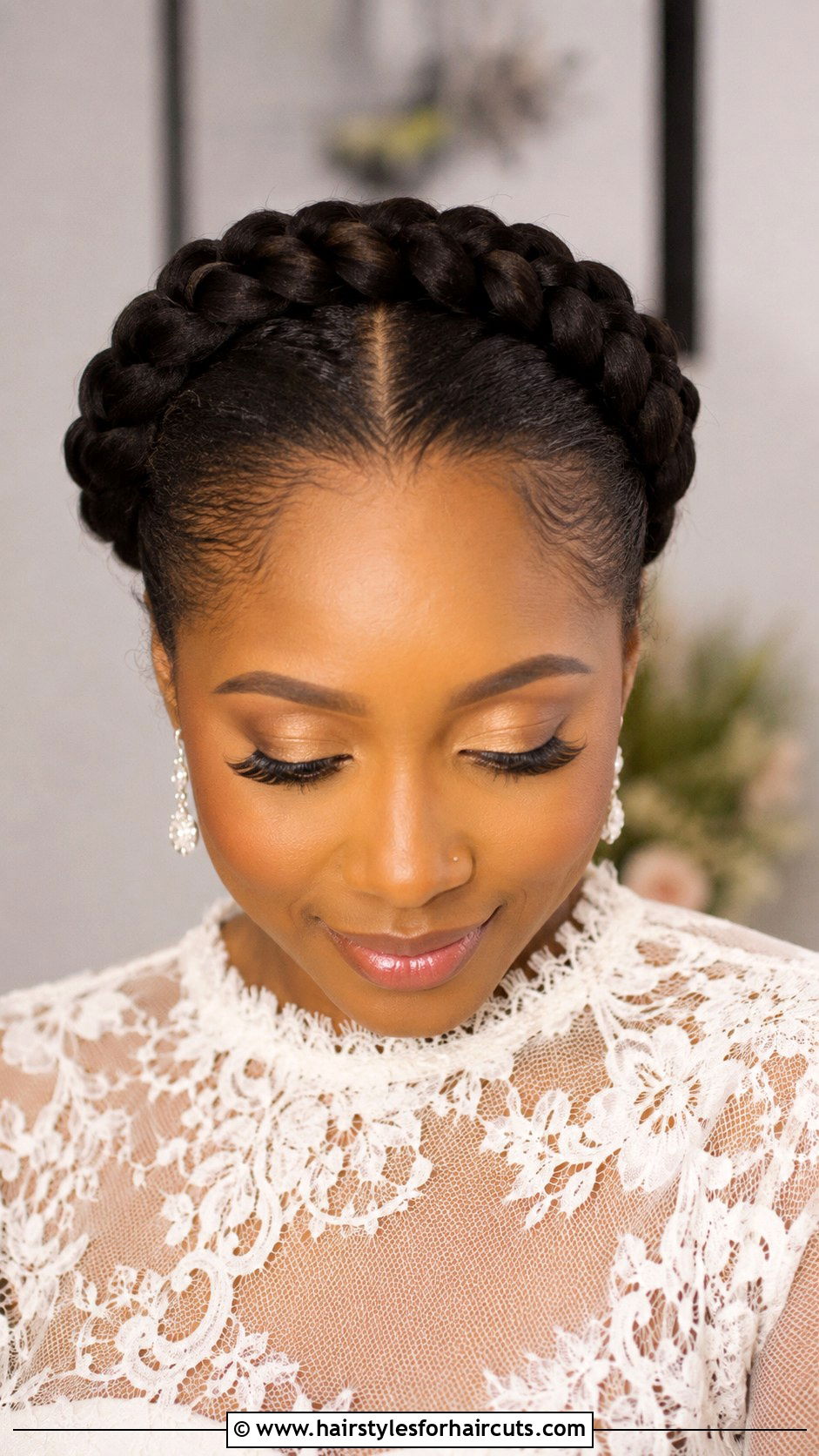 Halo Crown Braid - 25 crown hairstyles - 25 crown hairstyles