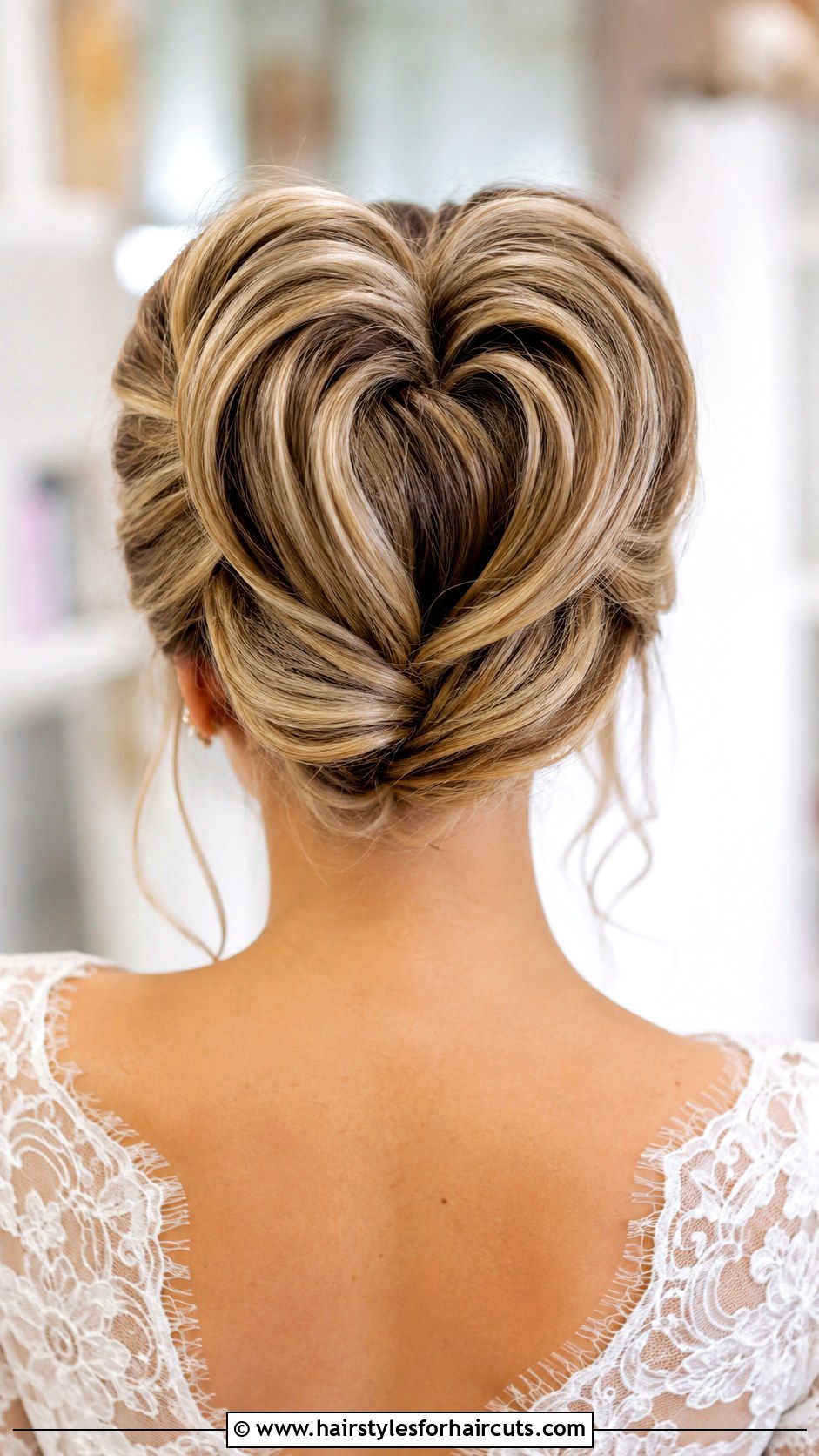 Heart Shaped Pachuca Updo - 25 pachuca hairstyles - 25 pachuca hairstyles