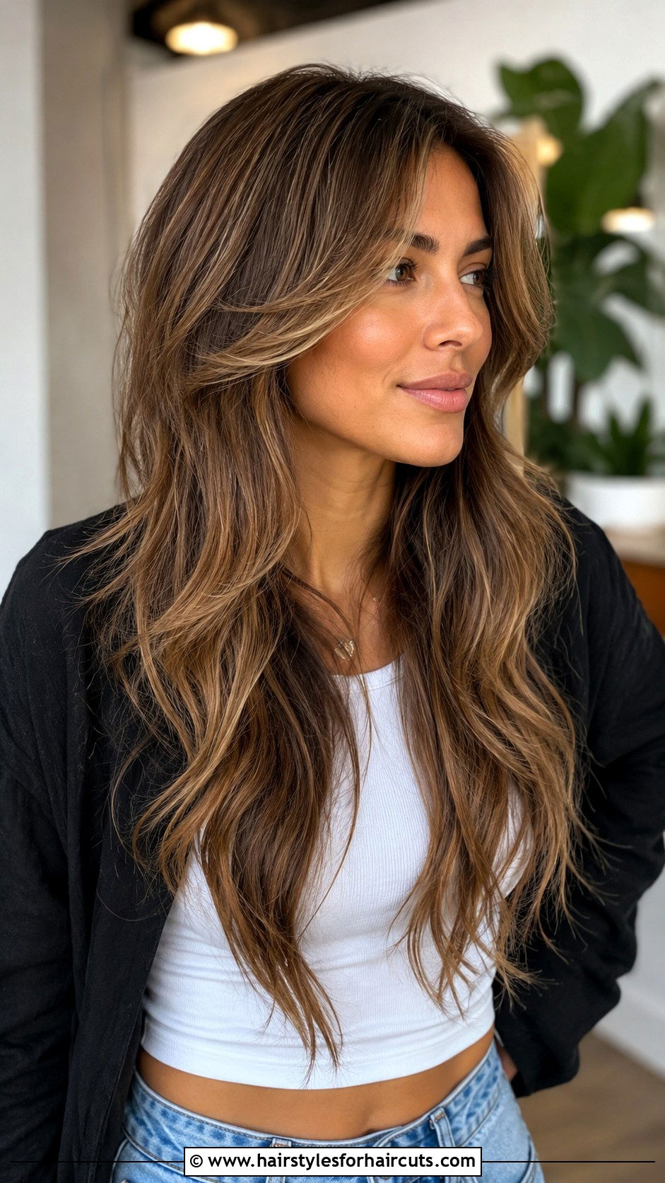 Heavy Layered Haircut - 25 best haircuts for long thick wavy hair - 25 best haircuts for long thick wavy hair