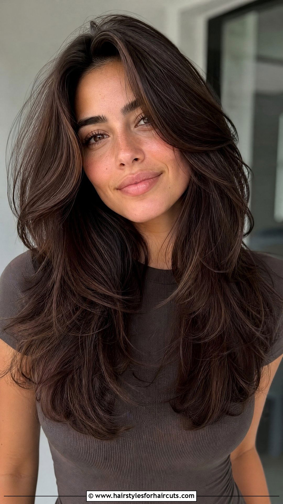 Heavy Layered Long Hair - 25 long hair layer haircuts - 25 long hair layer haircuts