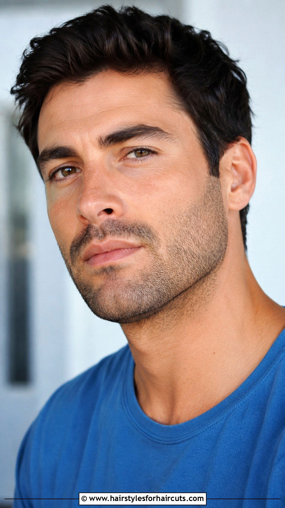 Heavy Stubble - 25 facial hairstyles for oval faces - 25 facial hairstyles for oval faces